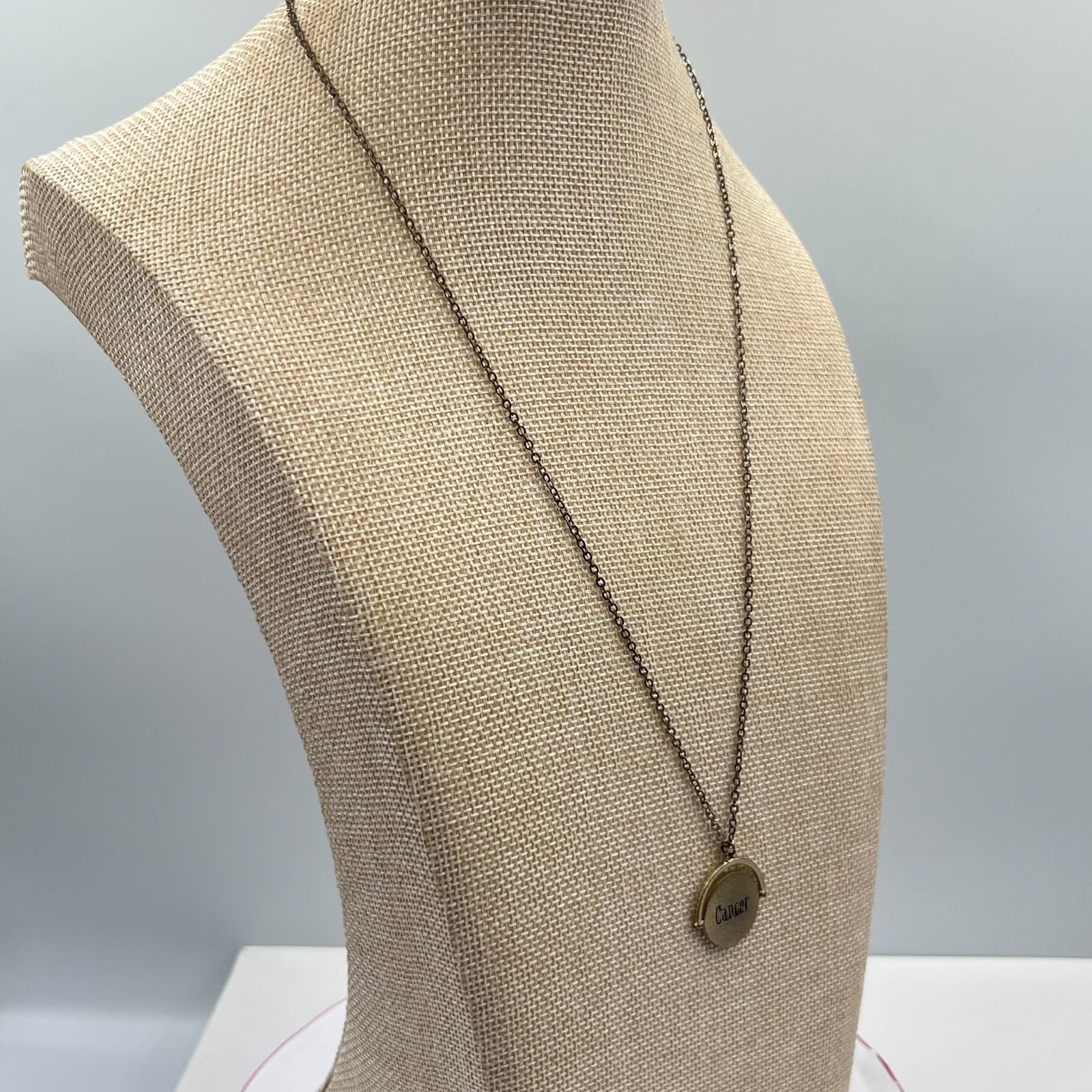 VTG Bronze Tone Cancer Zodiac Spinner Pendant Necklace Crystal Constellation - Thumbnail 6