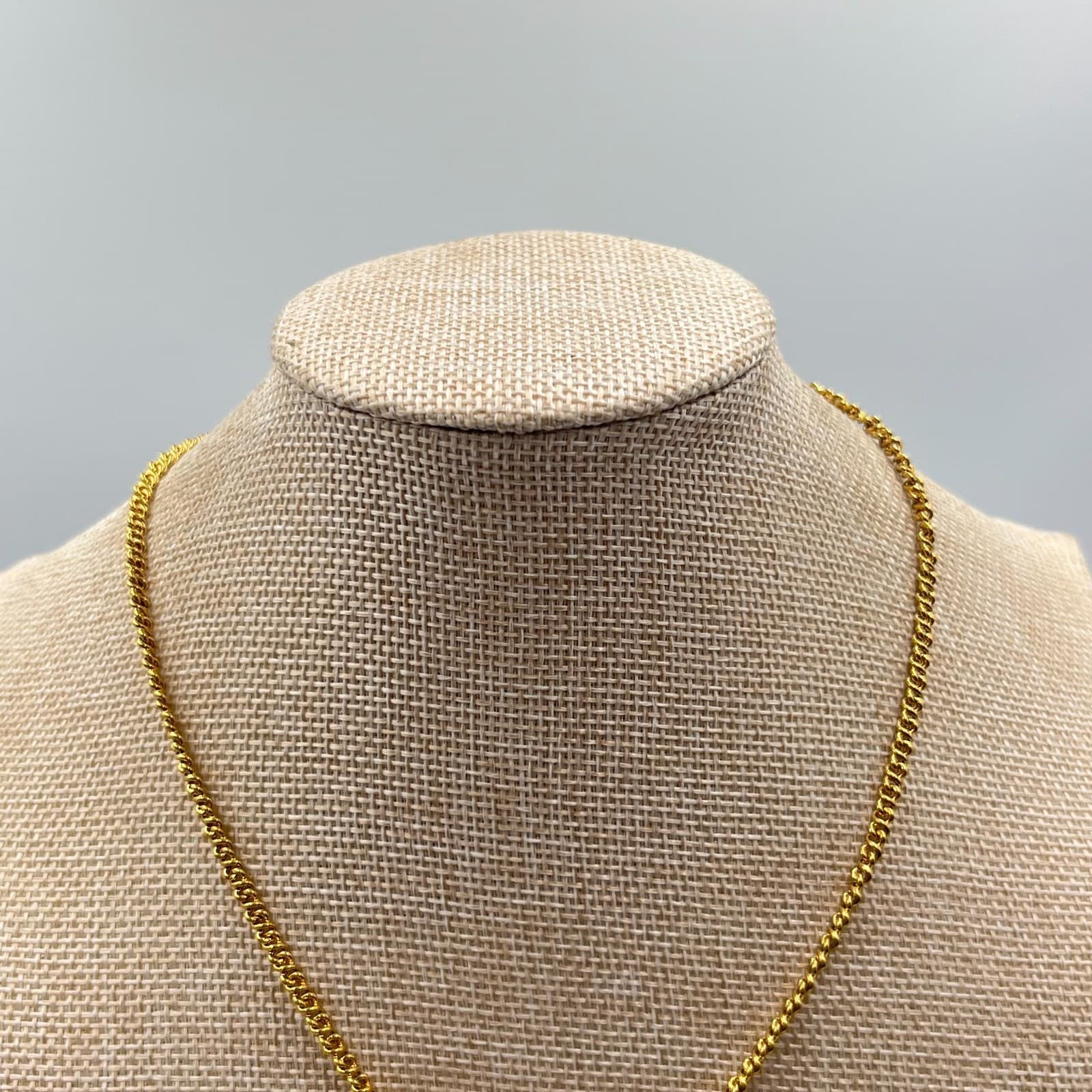 VTG GUESS Y2K Gold Tone Banner Logo Necklace Rhinestone Script Ribbon Classic - Thumbnail 2