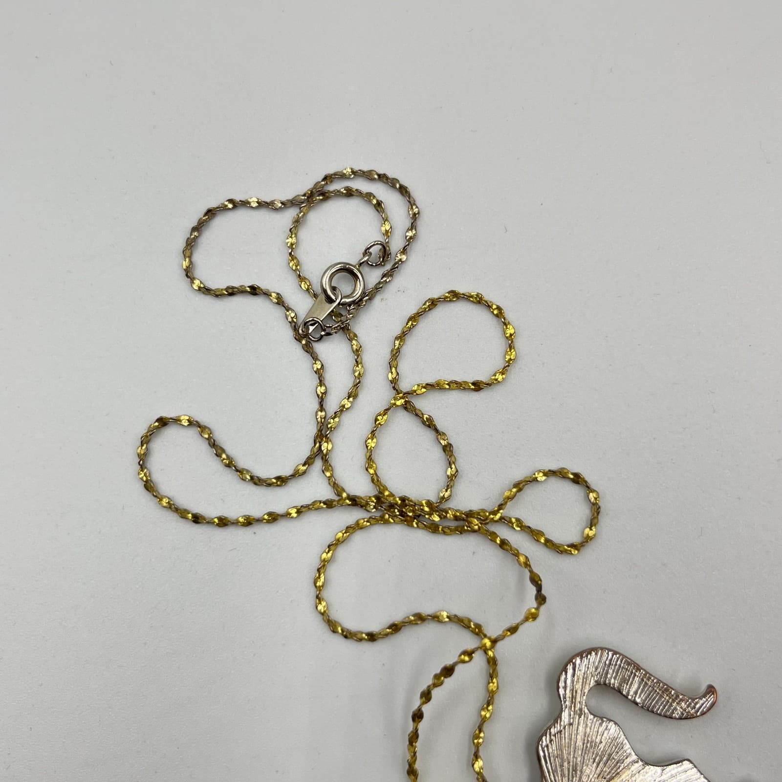 Vintage Y2K Gold Tone Unicorn Pendant Necklace Gold Glitter Resin Whimsical - Thumbnail 4