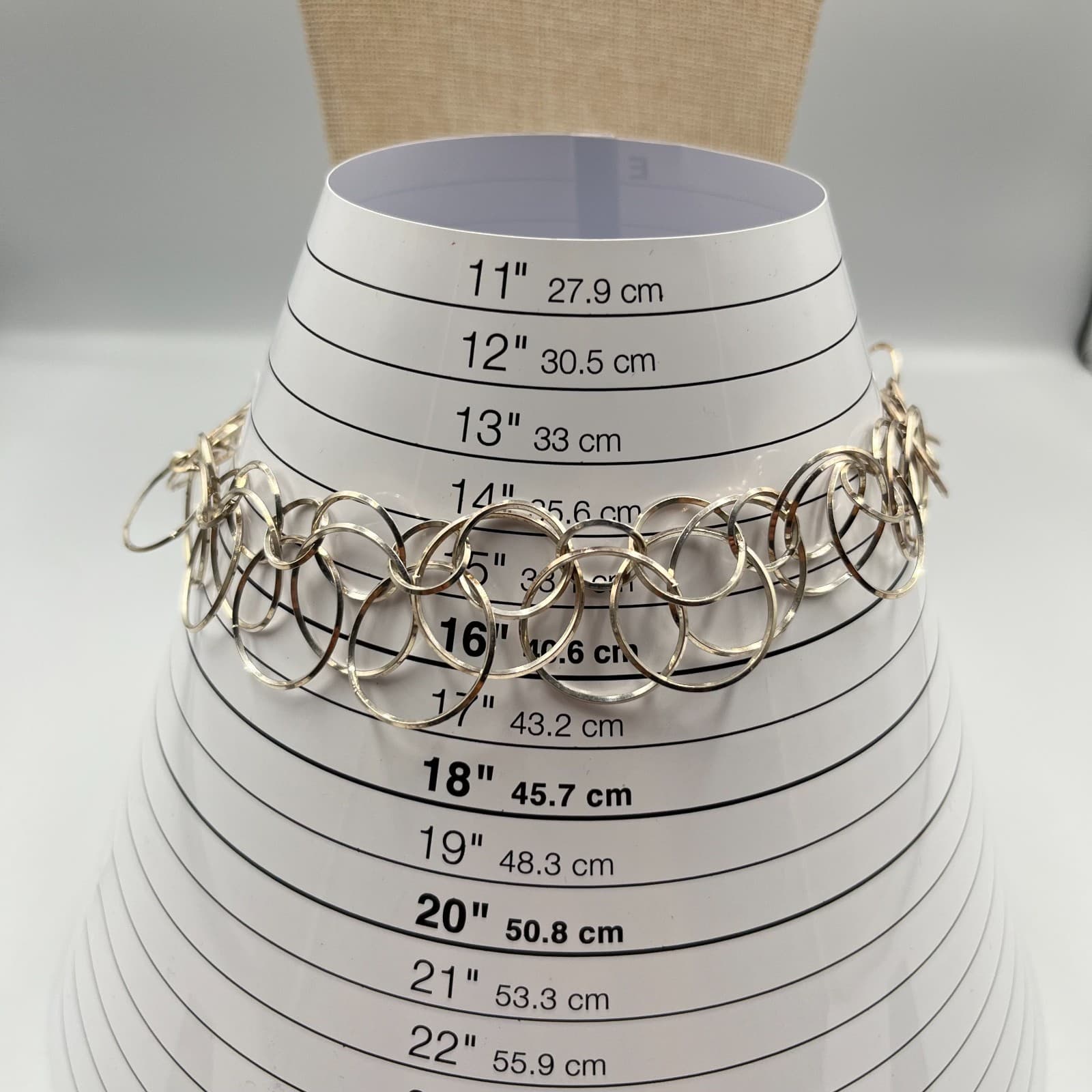 Retro Y2K Silver Tone Multi-Hoop Linked Circle Statement Choker Necklace Classic - Thumbnail 6