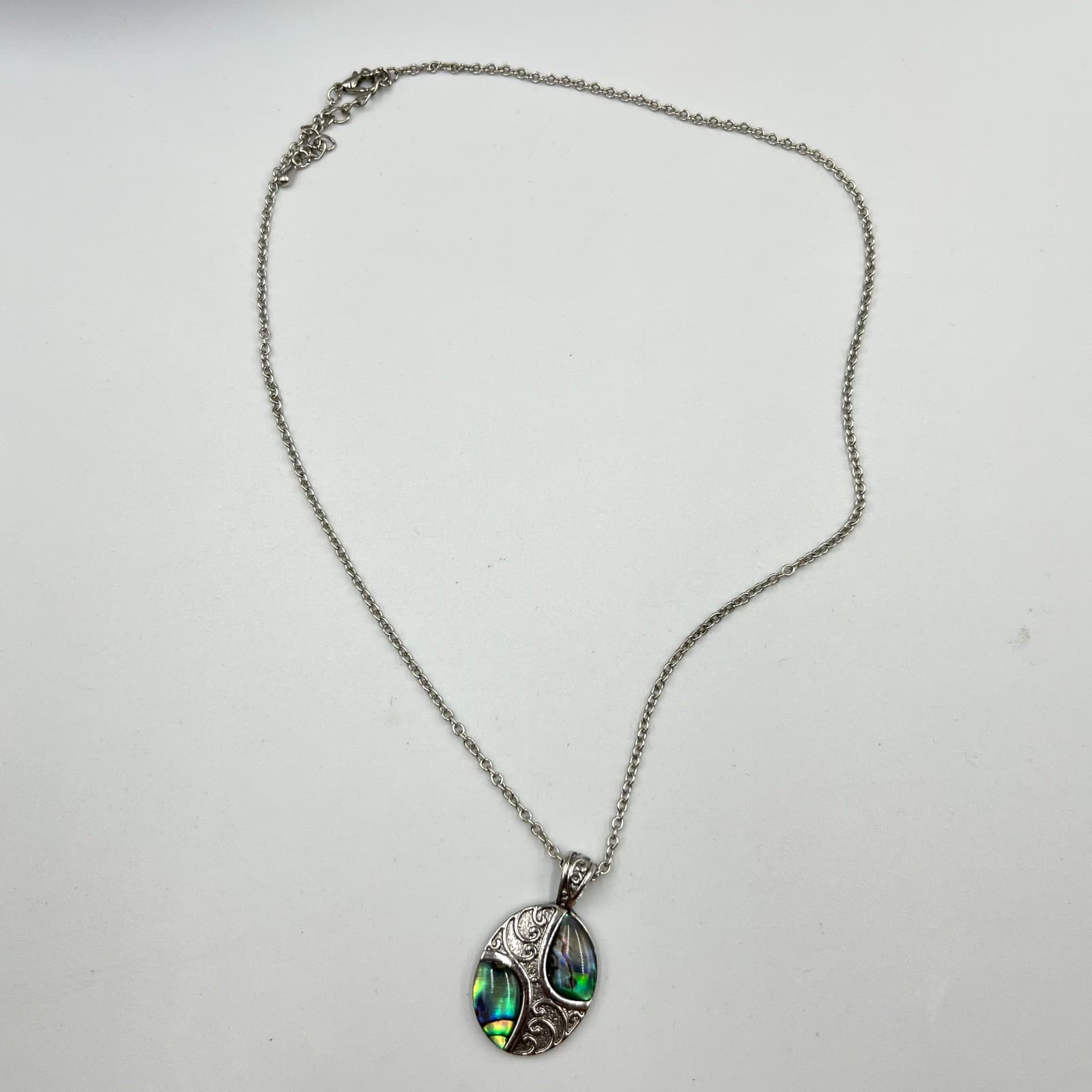 Vintage Retro Silver Tone Oval Abalone Shell Filigree Pendant Necklace Classic - Thumbnail 2