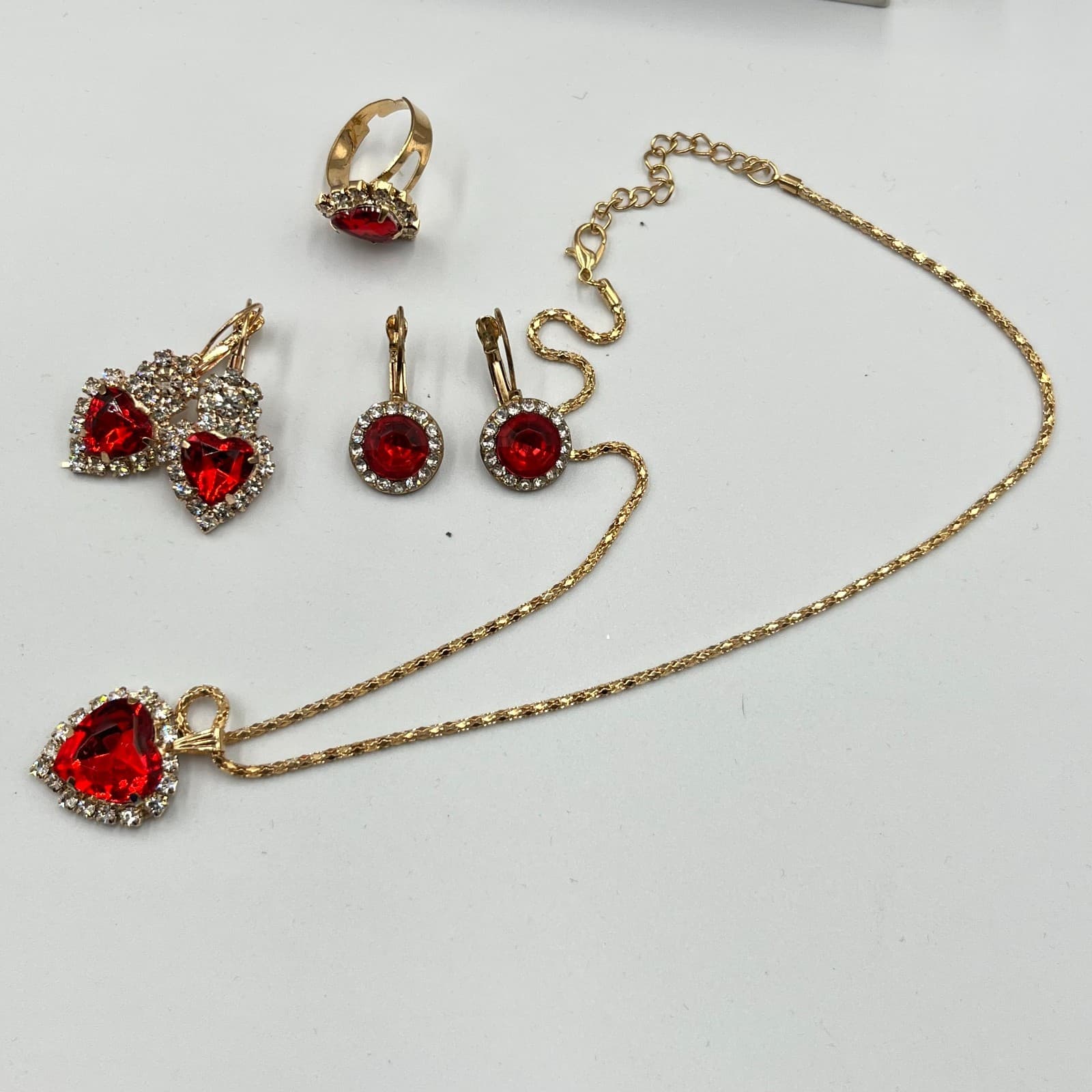 Vintage Retro Red Heart Crystal Jewelry Set Necklace Ring Earrings Gold Tone