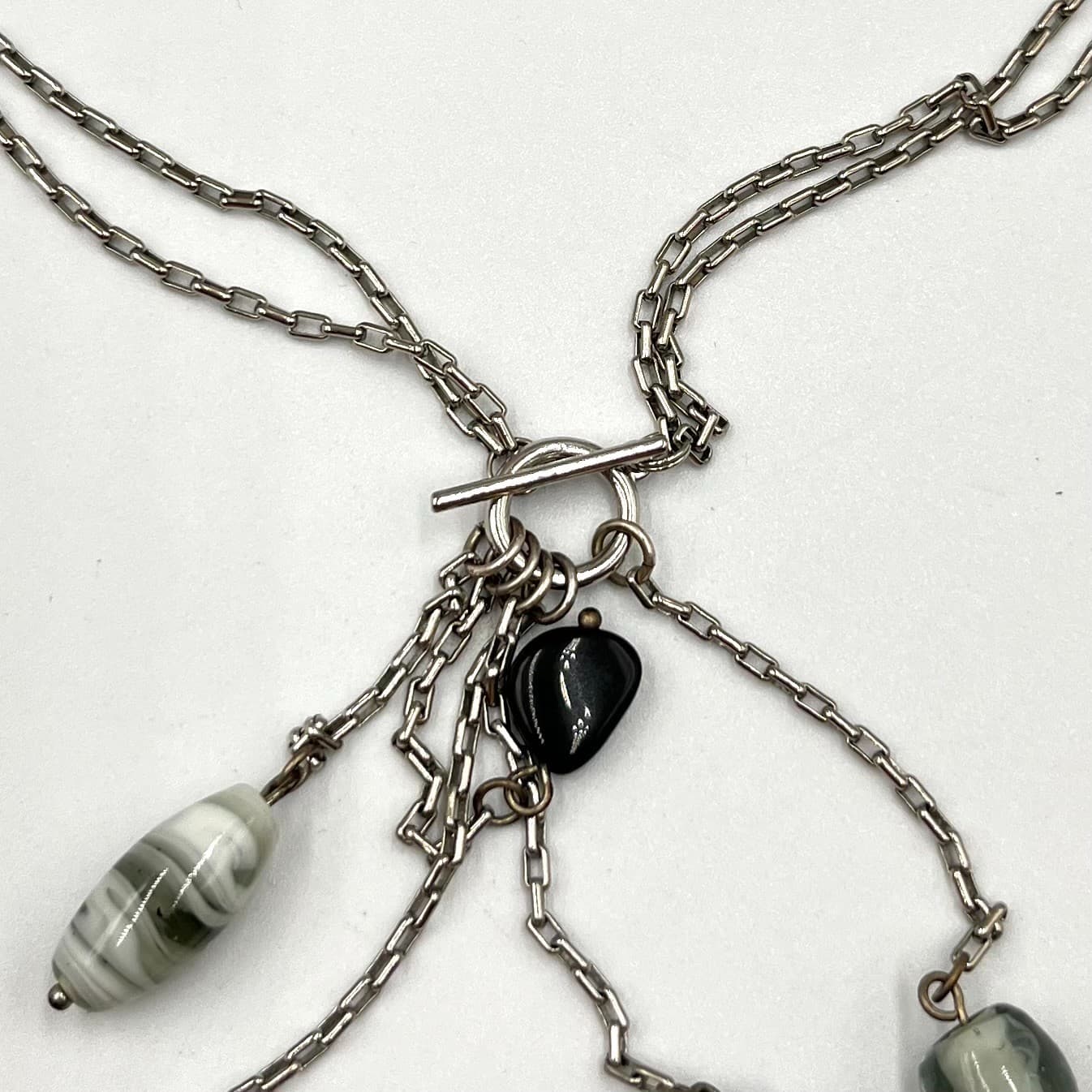 Vintage Retro Silver Tone Multi-Chain Toggle Necklace Black White Art Glass - Thumbnail 2