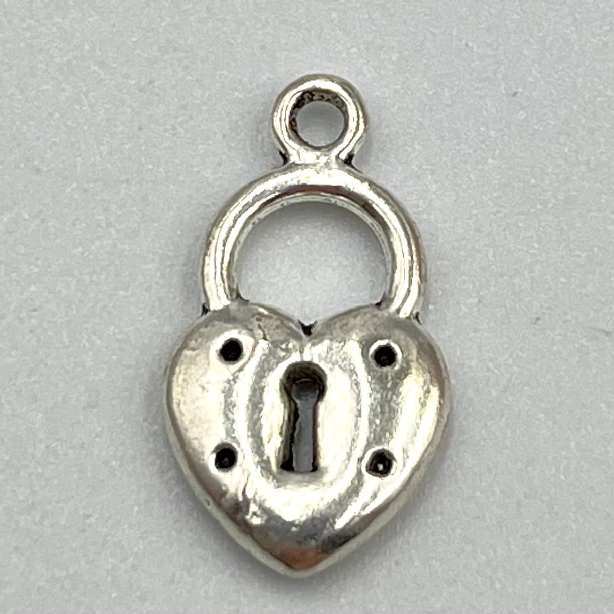 Vintage Style Mixed Lot Lock & Key Jewelry Charms Pendatn Set Silver Gold Tone - Thumbnail 12