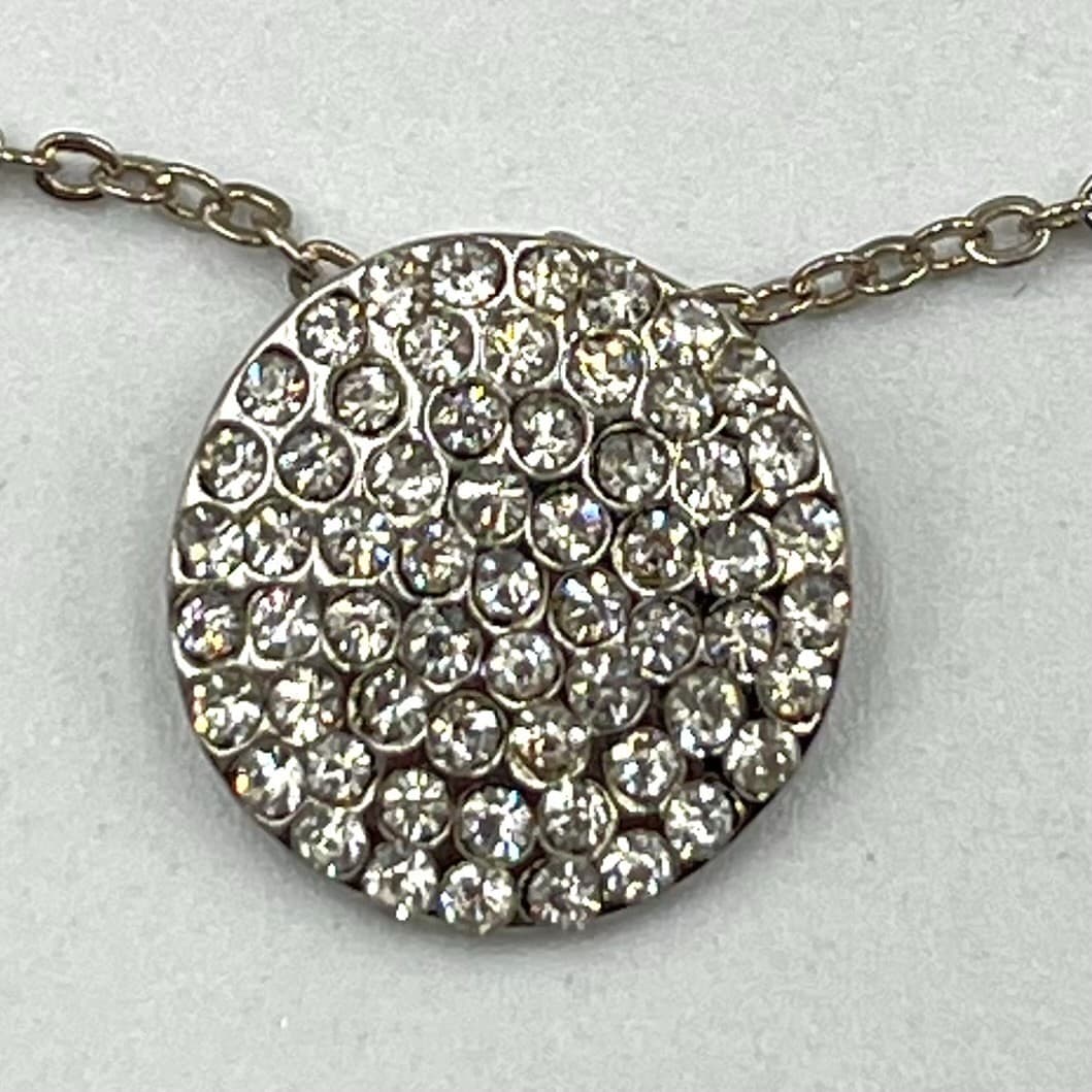 Vintage Amrita Singh Silver Tone Pave Crystal Disc Pendant Necklace 18-20" Retro - Thumbnail 3