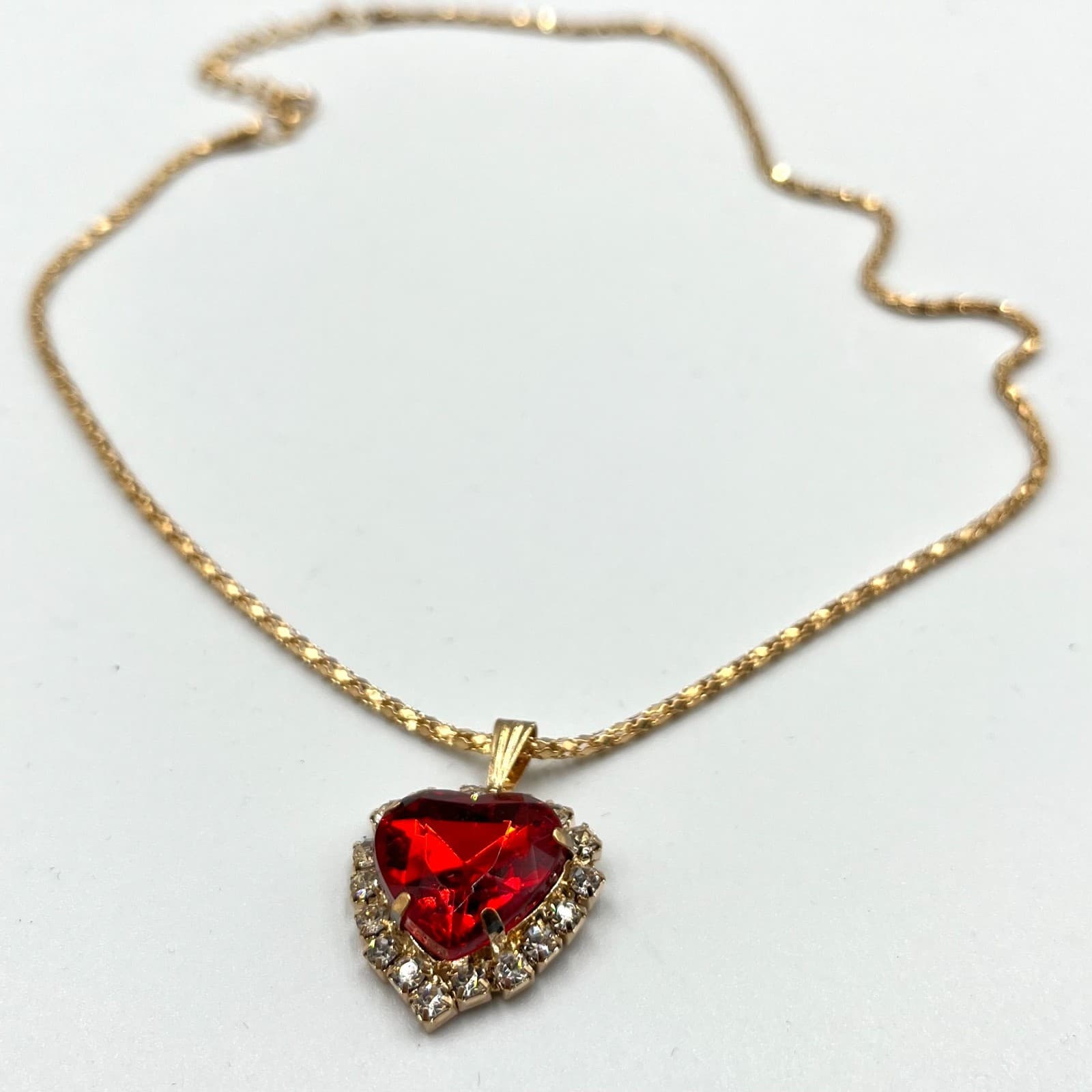 Vintage Retro Red Heart Crystal Jewelry Set Necklace Ring Earrings Gold Tone - Thumbnail 4