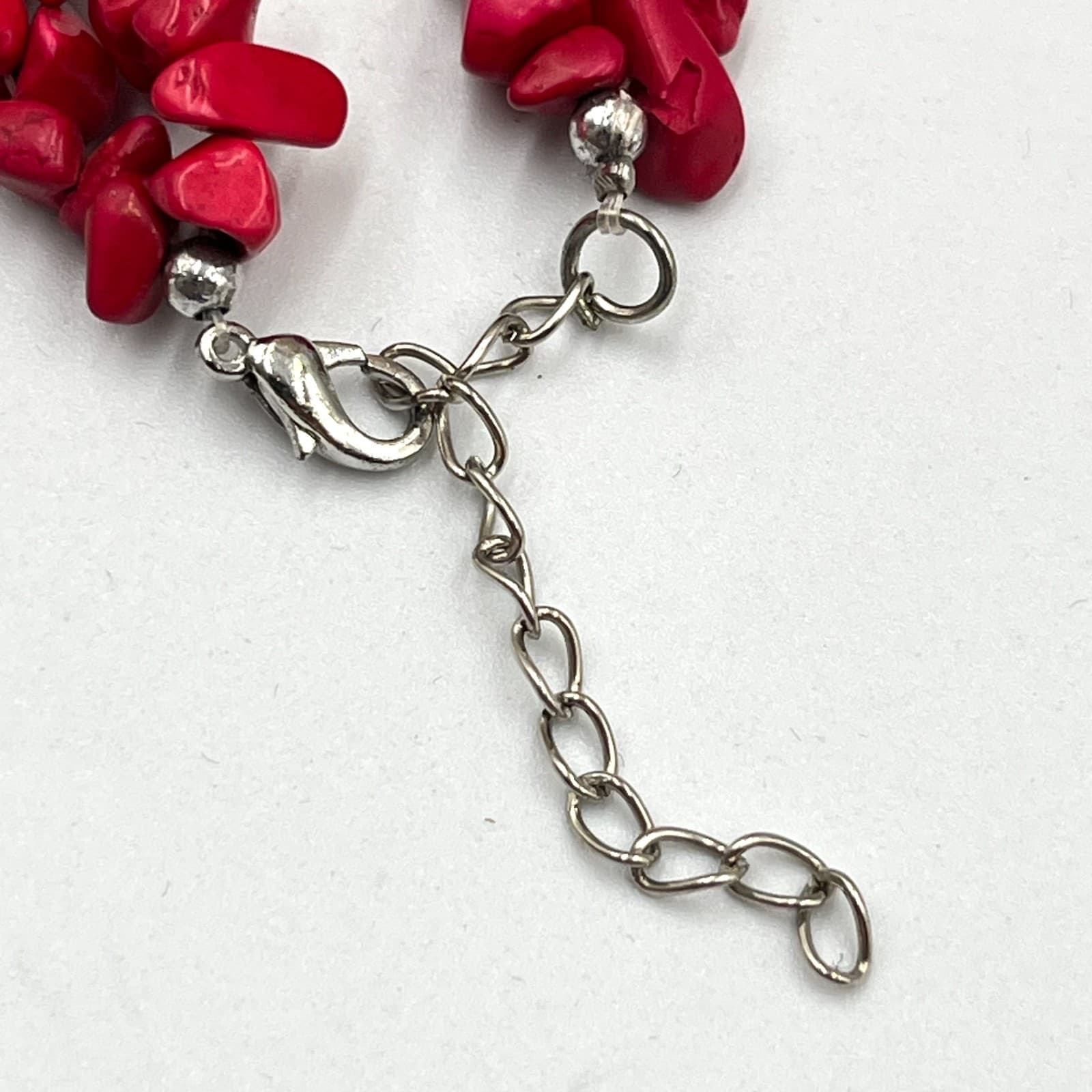 VTG Red Heart Coral Style Chunky Beaded Chunk Bracelet Retro Boho Silver Tone - Thumbnail 4