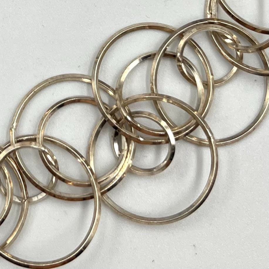 Retro Y2K Silver Tone Multi-Hoop Linked Circle Statement Choker Necklace Classic - Thumbnail 3