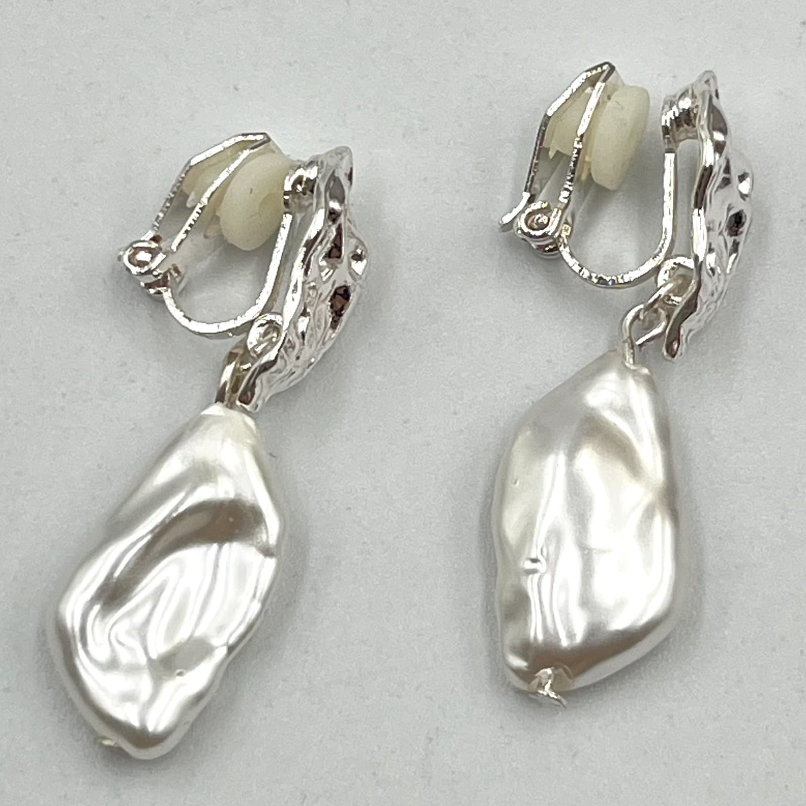 Vintage Style Silver Tone Baroque Mother Of Pearl Dangle Clip-On Earrings Retro - Thumbnail 3