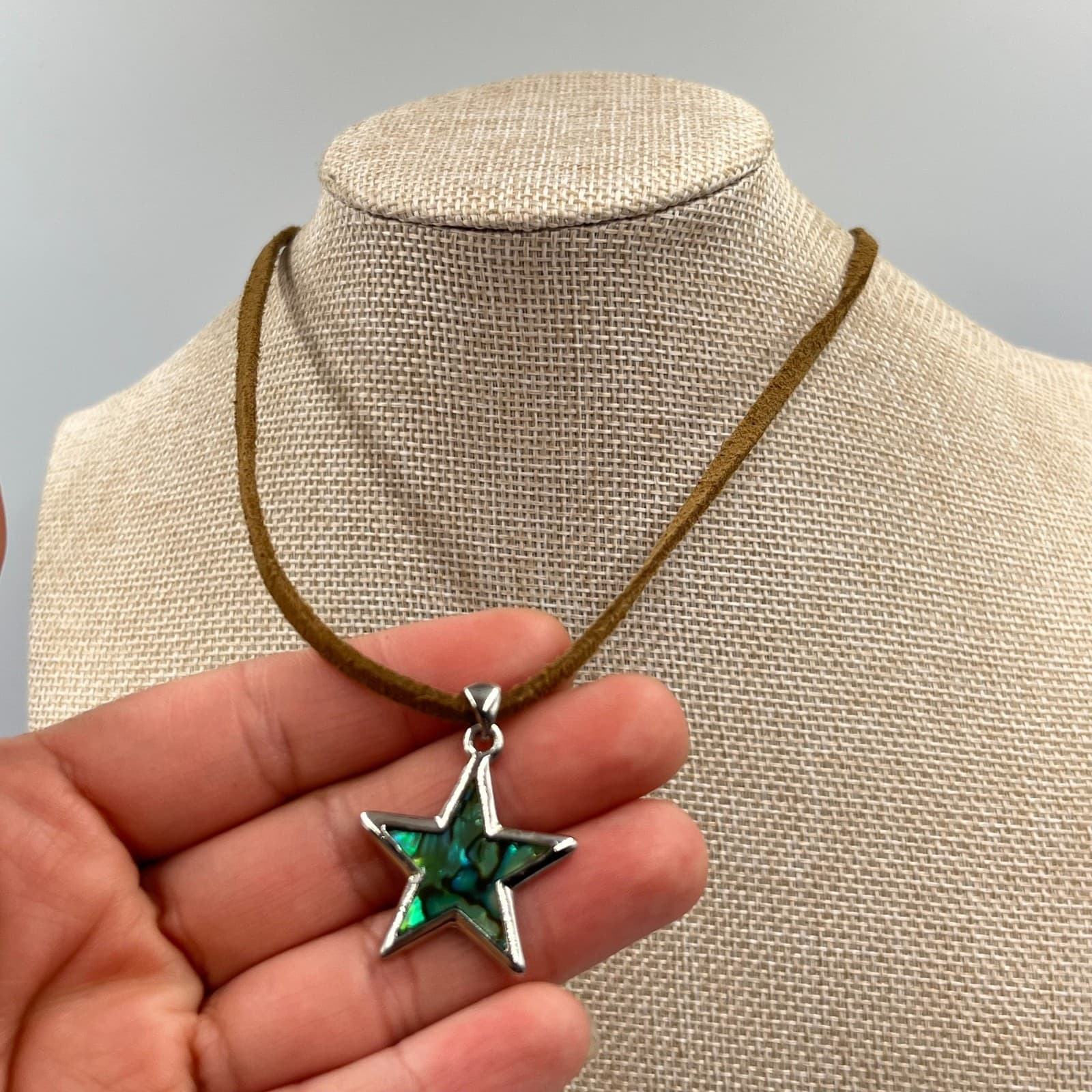 Vintage Boho Abalone Shell Star Pendant Necklace, Brown Suede Cord, Silver Tone - Thumbnail 5