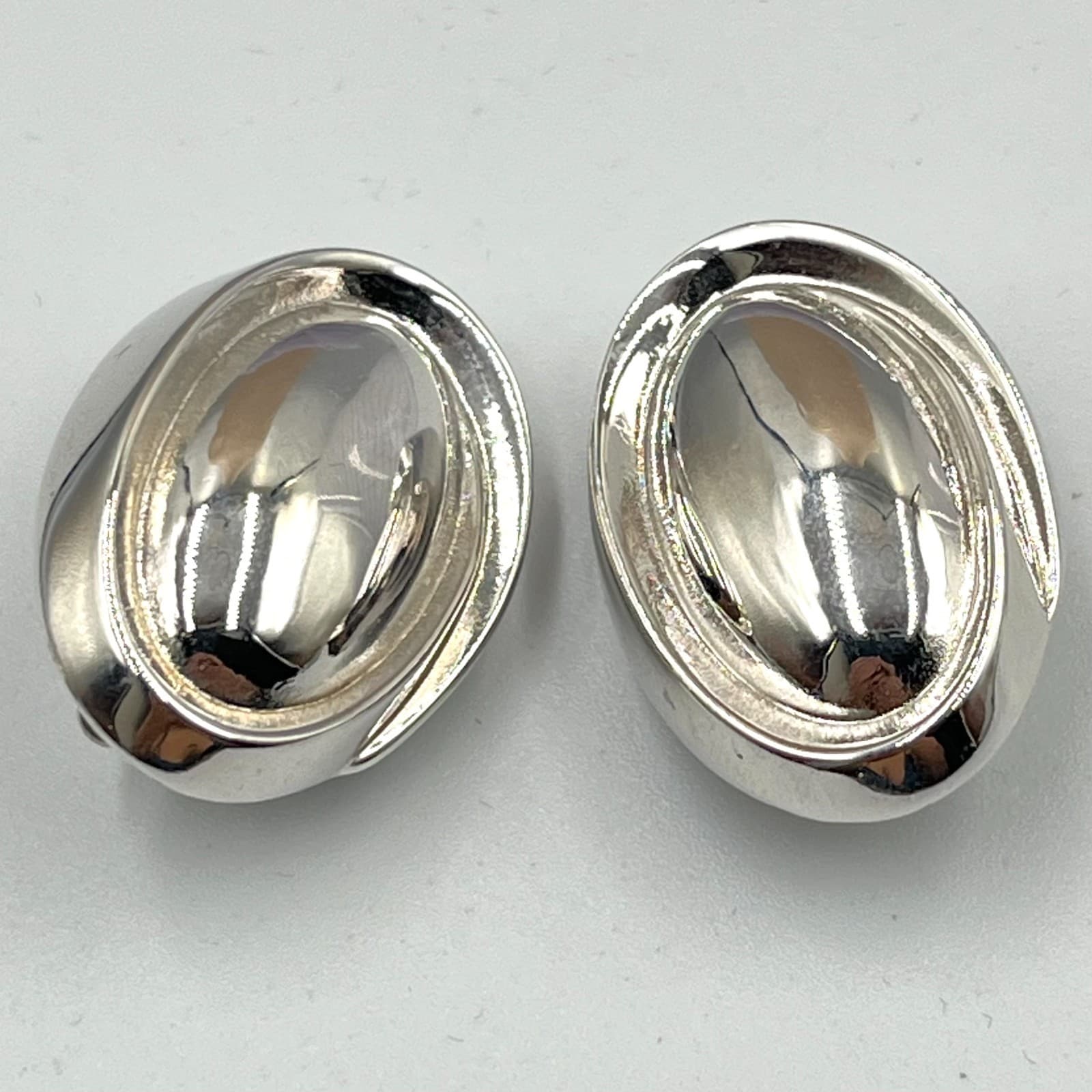 Vintage Y2K Silver Tone Chunky Oval & Teardrop Clip-On Earrings Statement Set - Thumbnail 2