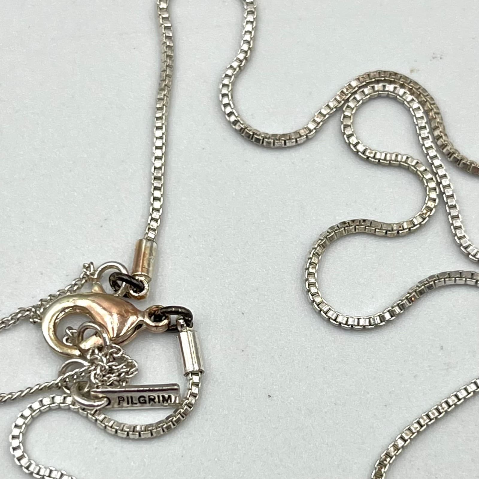 Vintage Pilgrim Silver Tone Circle Crystal Pendant Box Chain Necklace Minimalist - Thumbnail 5