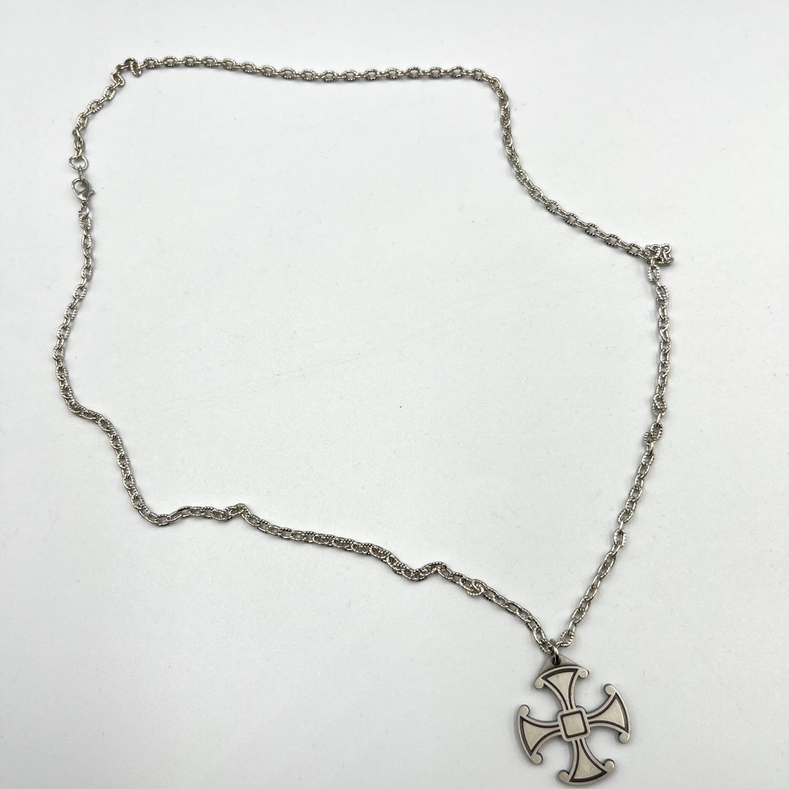 Vintage Gothic Silver Tone Celtic Cross Pendant Necklace Retro Unisex Jewelry - Thumbnail 3