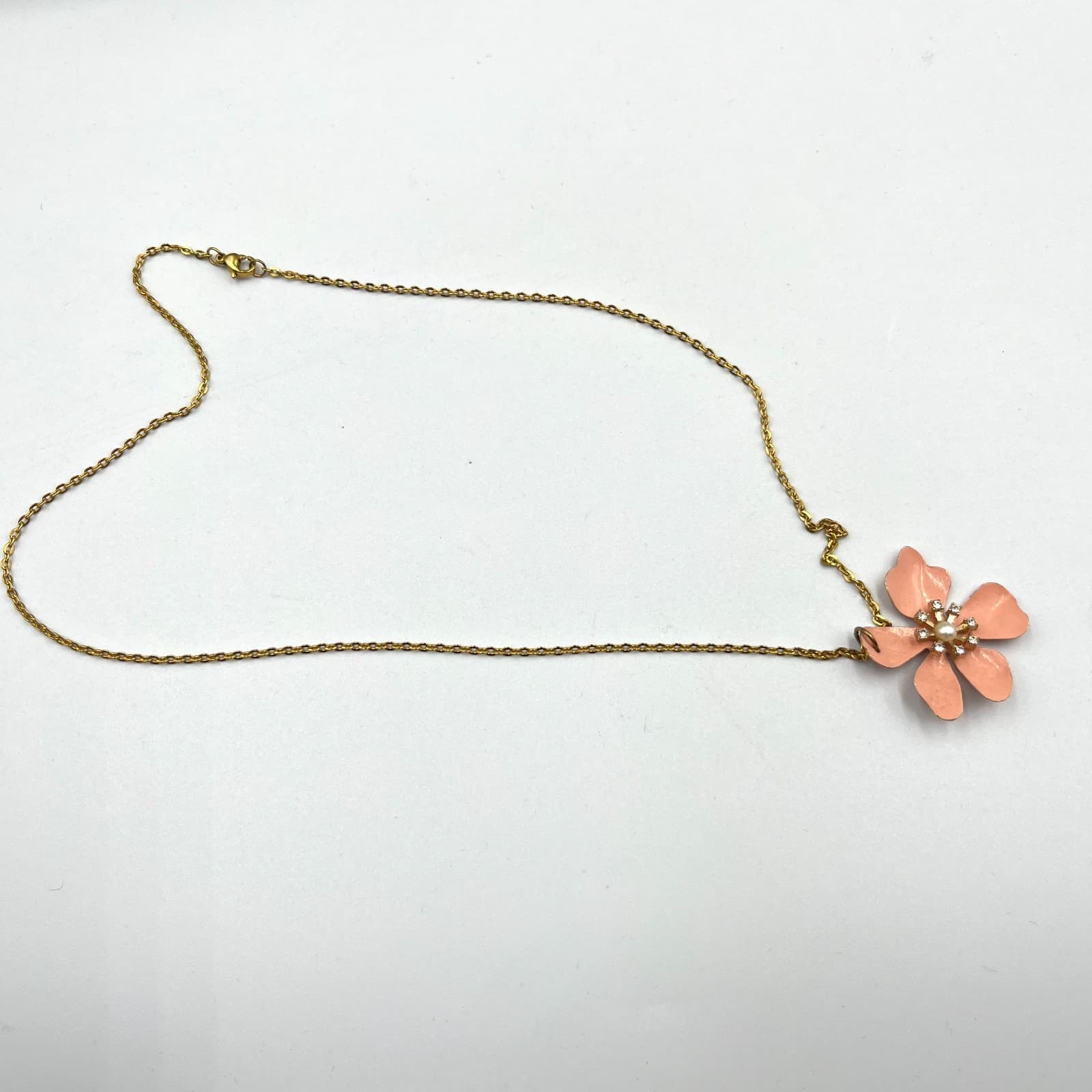 Vintage Retro Peach Enamel Daisy Flower Necklace Gold Tone Faux Pearl Rhinestone - Thumbnail 2