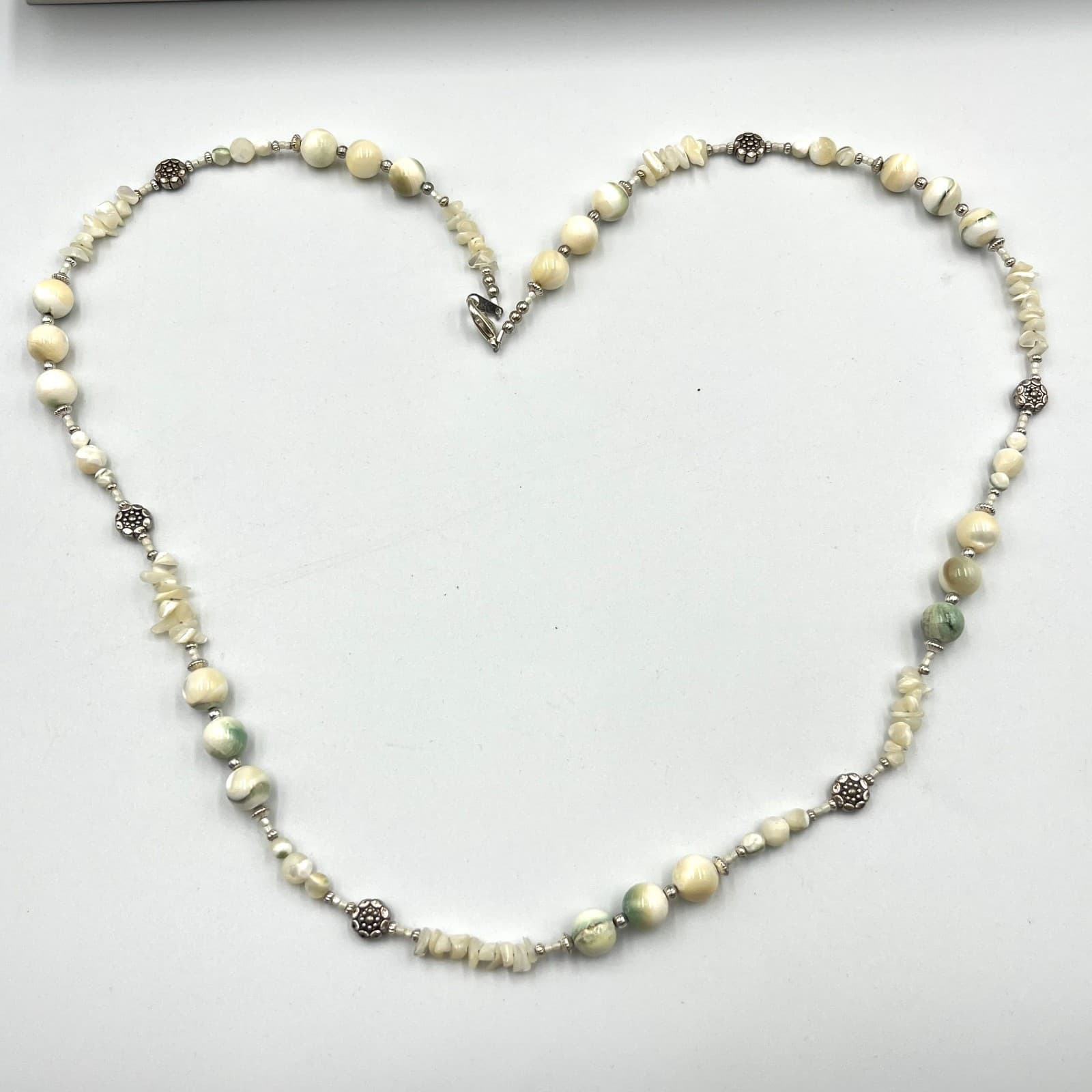Vintage Boho Mother of Pearl Shell Beaded Necklace Cream Green Floral Accents - Thumbnail 2
