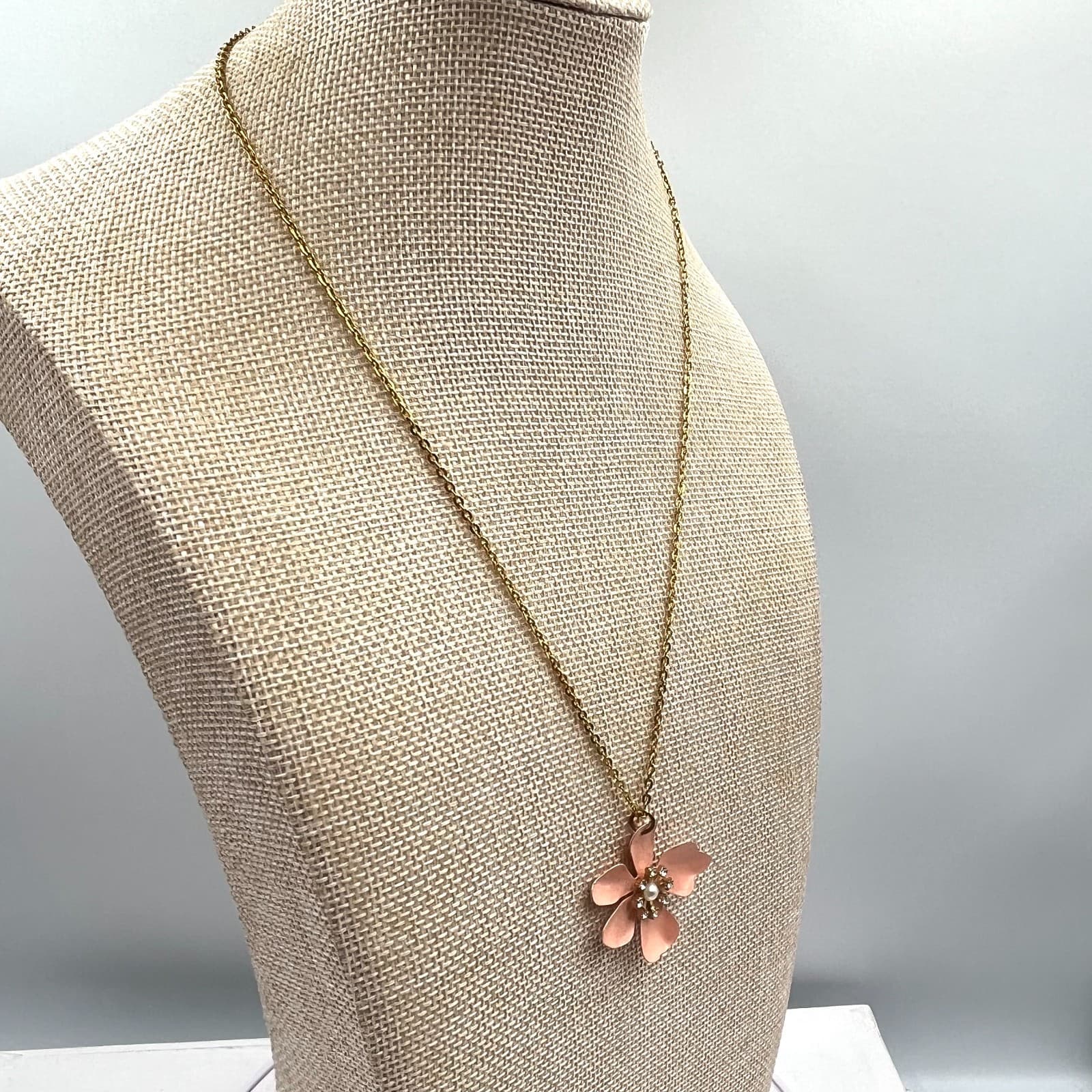 Vintage Retro Peach Enamel Daisy Flower Necklace Gold Tone Faux Pearl Rhinestone - Thumbnail 6