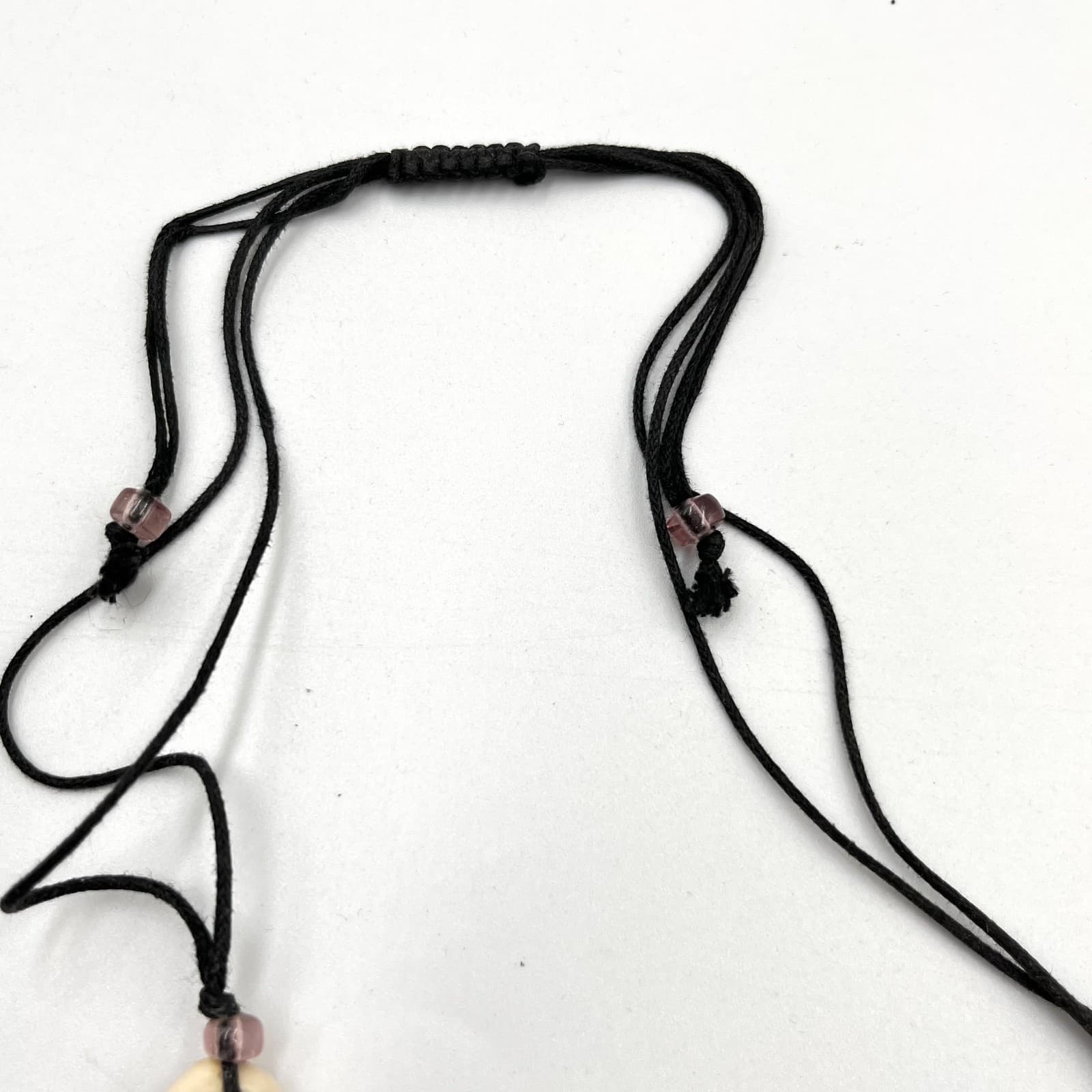 Vintage Y2K Boho Cowrie Shell Choker Necklace Black Cord Purple Glass Beads - Thumbnail 4