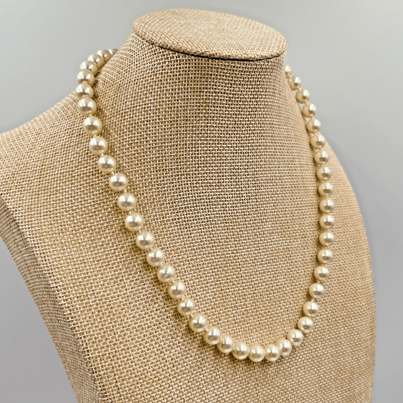 Vintage Retro Cream Faux Pearl Strand Necklace Gold Tone Lobster Claw Clasp