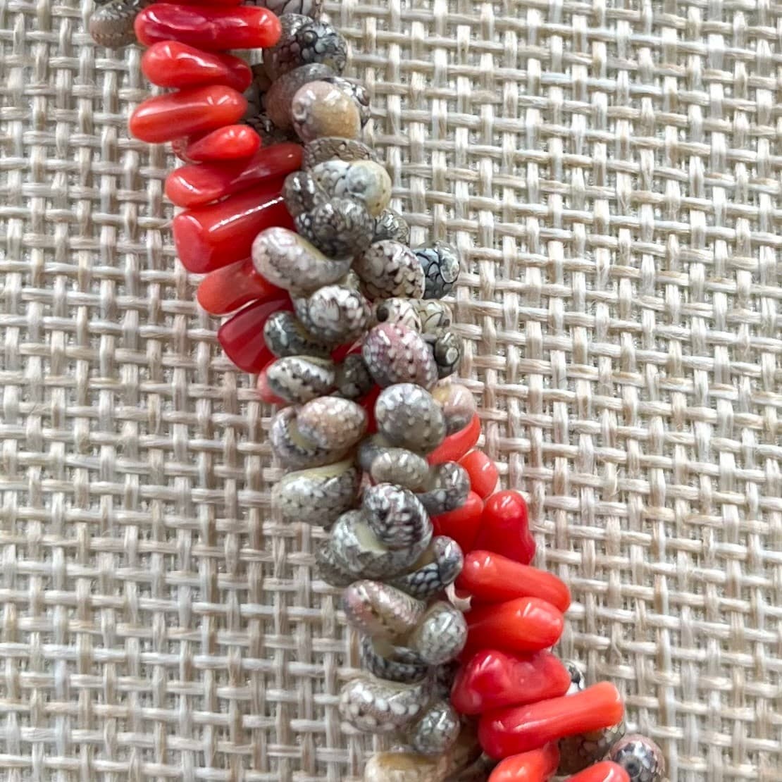 Vintage Boho Abalone Shell Pendant Necklace Red Coral & Tiny Seashell Strand - Thumbnail 3