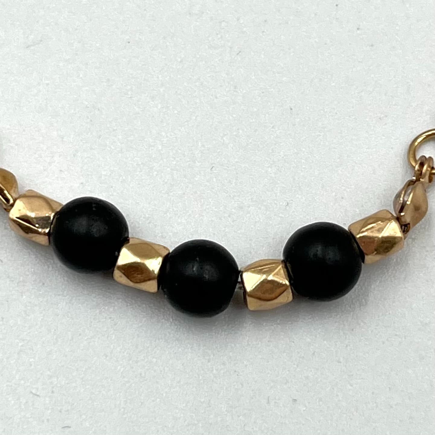 Vintage Minimalist Gold Tone Necklace Black Matte Beads Gold Geometric Accents - Thumbnail 4