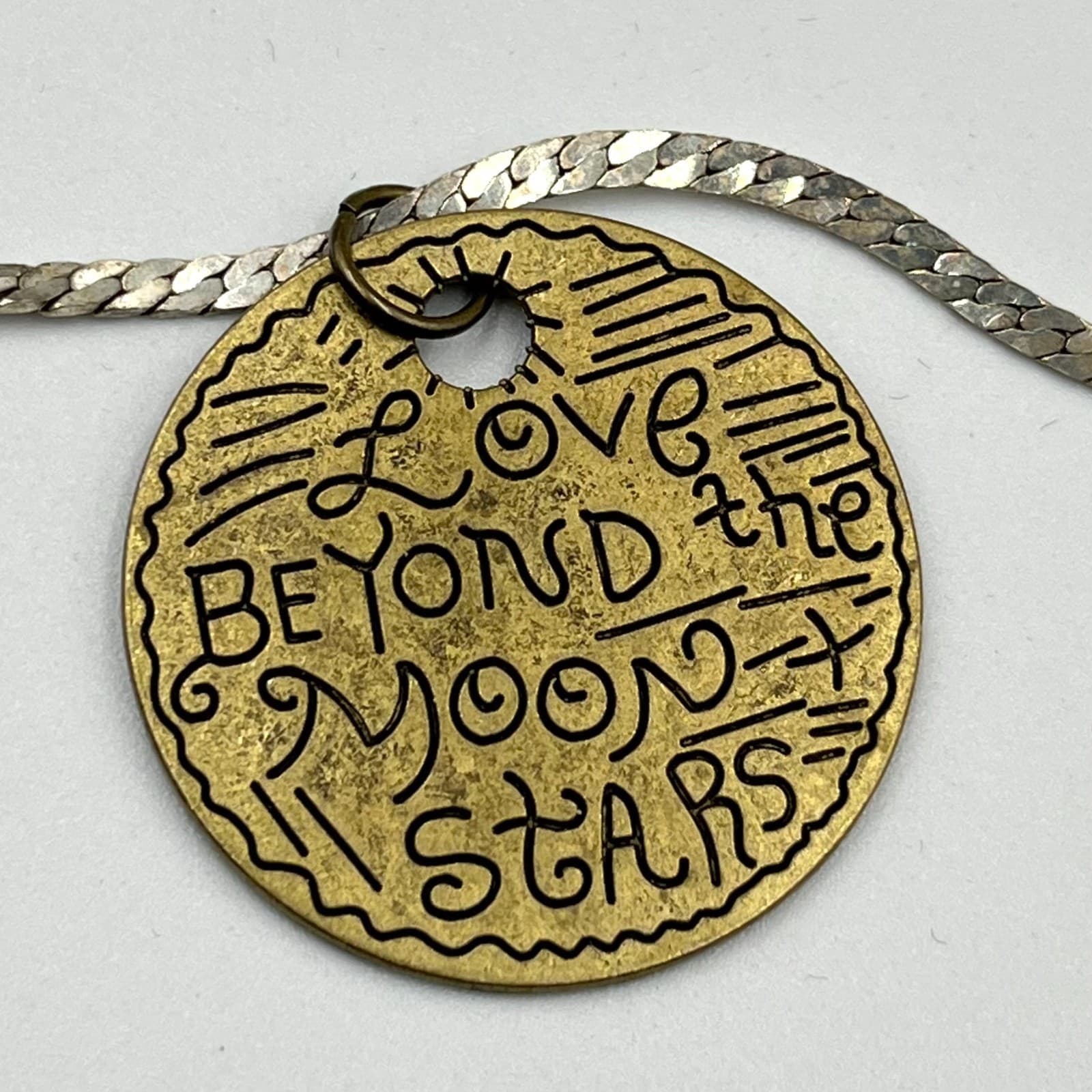 VTG Retro Inspirational Necklace Silver Tone Herringbone Chain Gold Medallion
