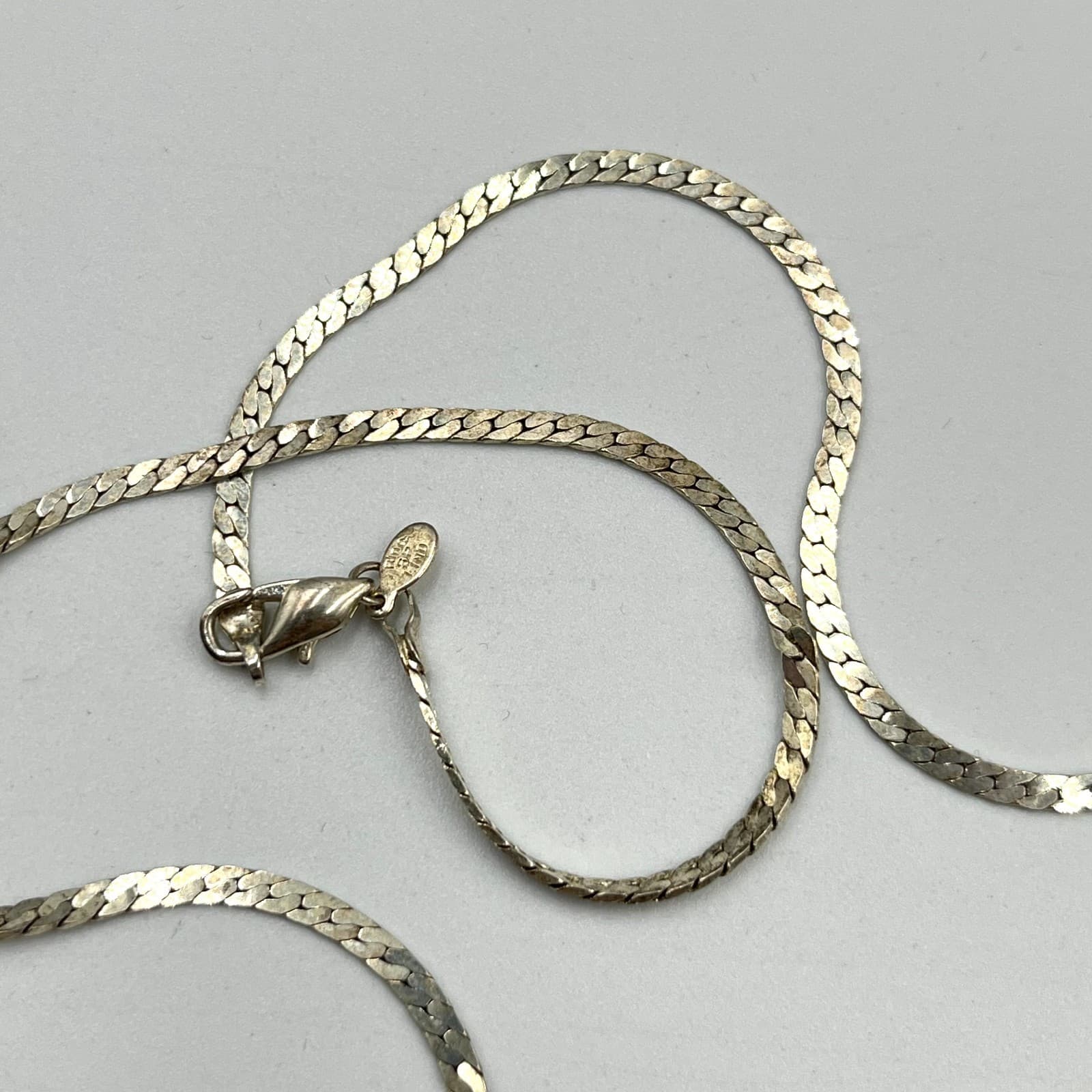 VTG Retro Inspirational Necklace Silver Tone Herringbone Chain Gold Medallion - Thumbnail 5