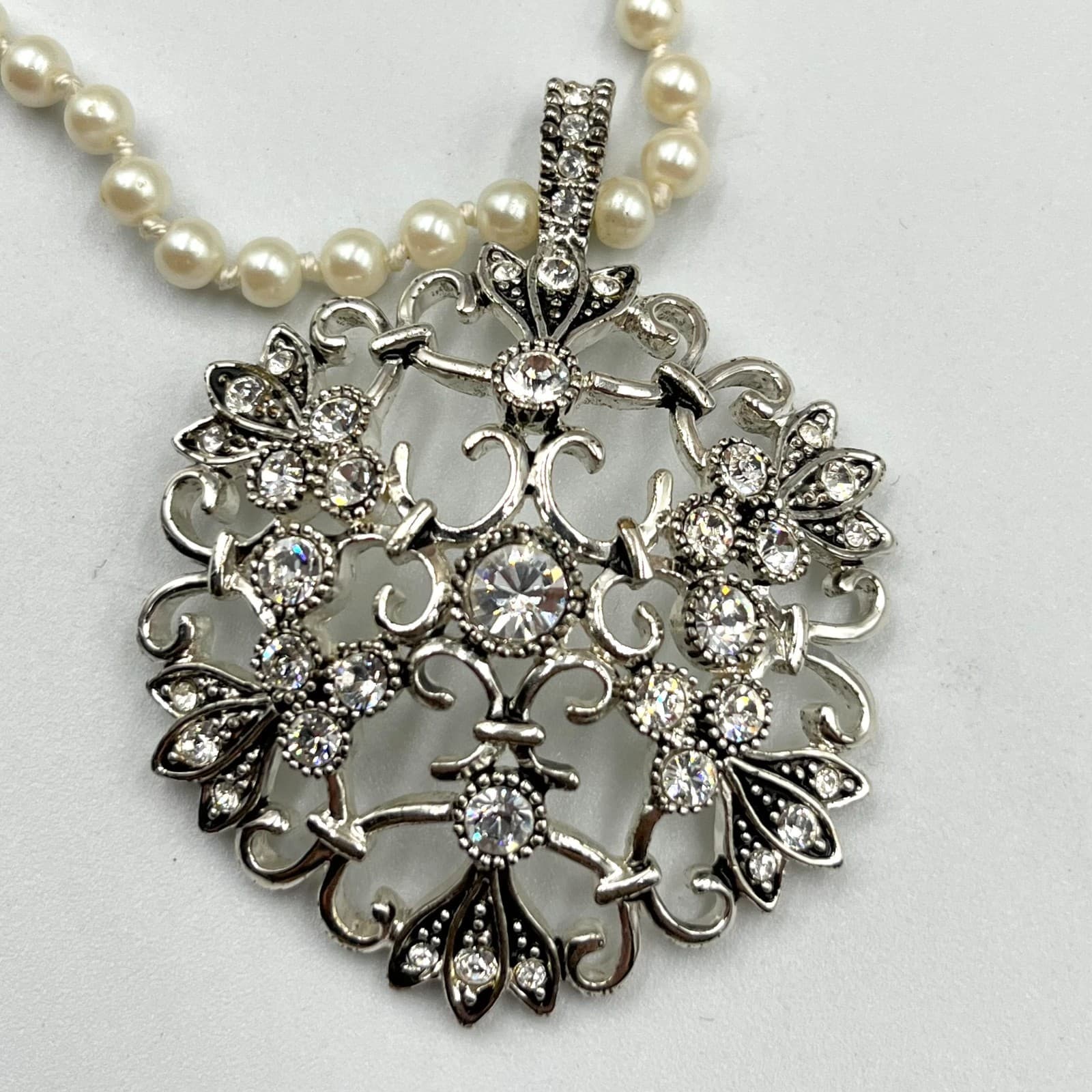Vintage Faux Pearl Necklace Statement Filigree Open Work Crystal Pendant Bridal - Thumbnail 4