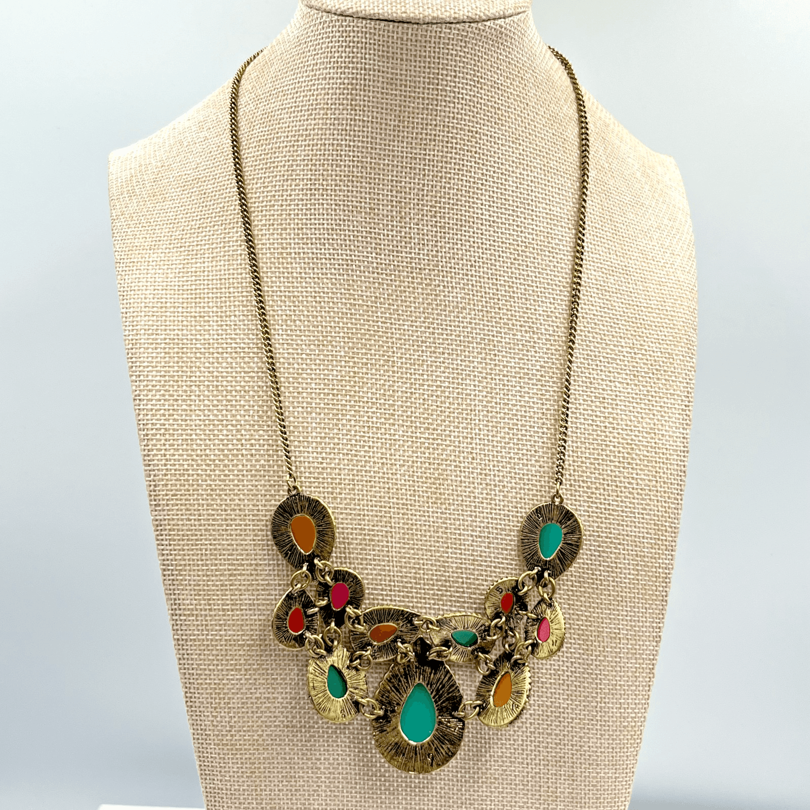 VTG Boho Antique Bronze Teardrop Statement Necklace Multi-Color Jewel Tone Bib