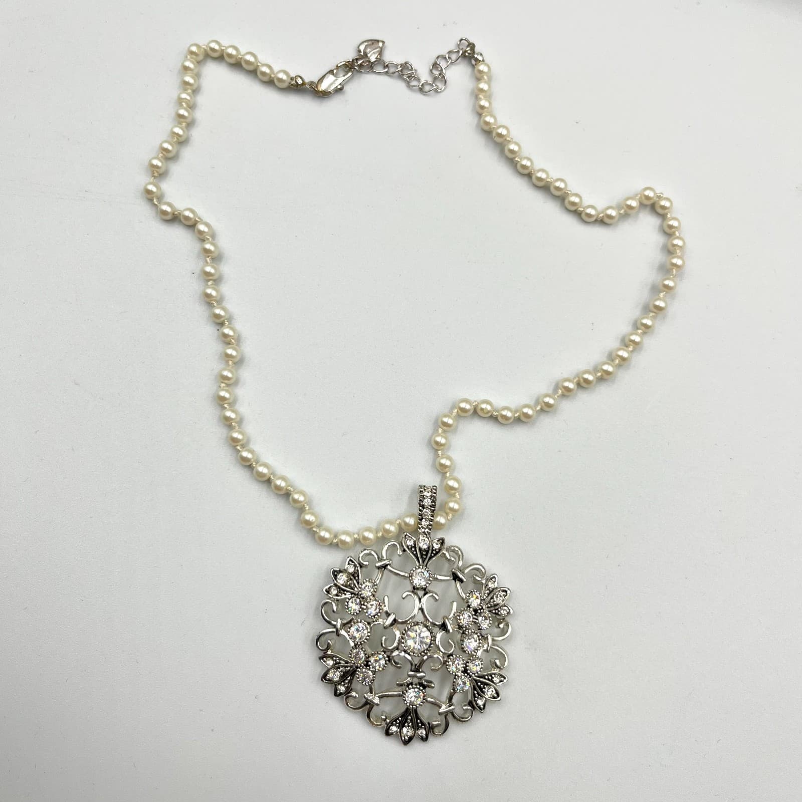 Vintage Faux Pearl Necklace Statement Filigree Open Work Crystal Pendant Bridal - Thumbnail 2