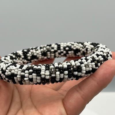 Vintage Handmade Black White Beaded Bangle Bracelet Tribal Seed Bead Statement - Thumbnail 6