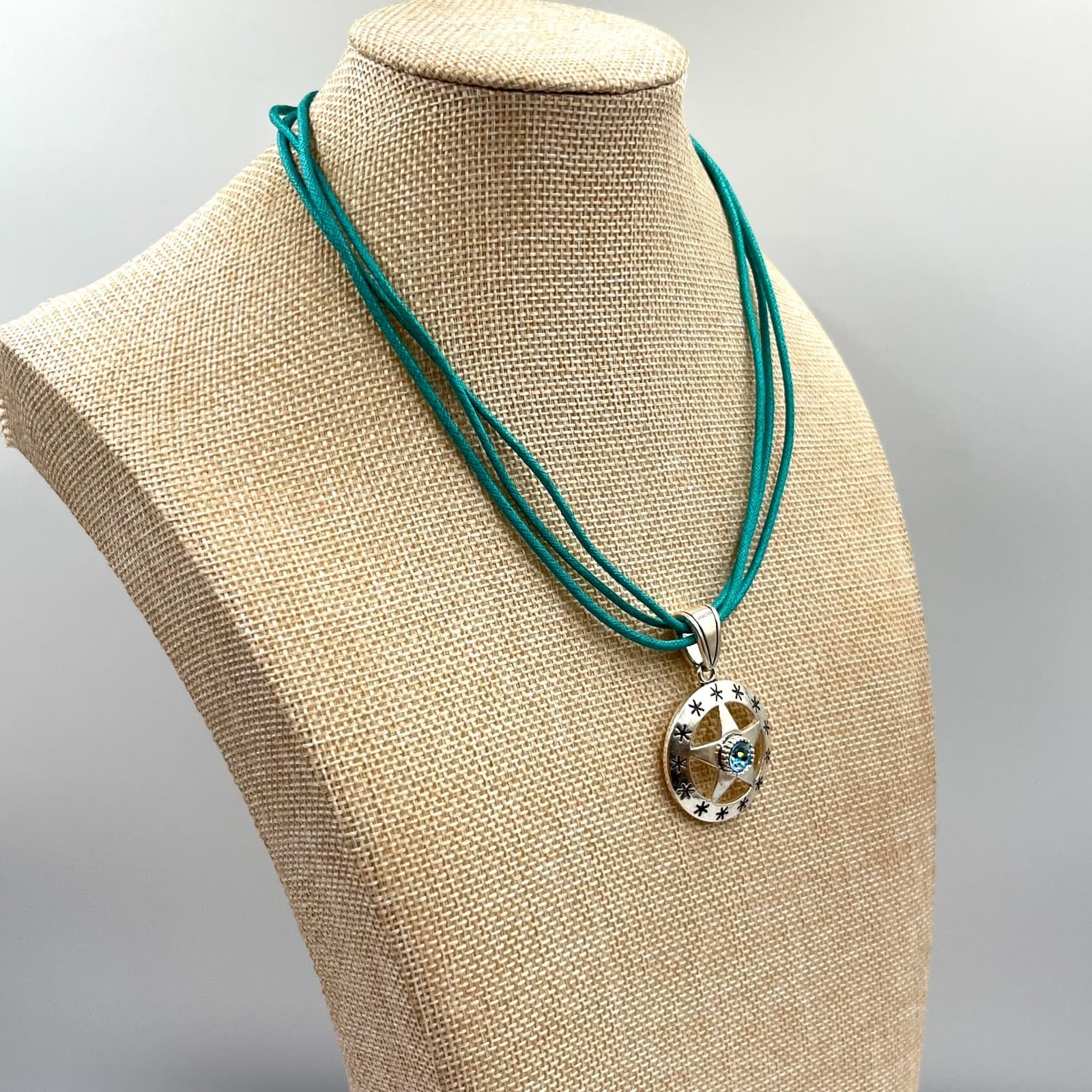 Vintage Star Pentagram Teal Cord Necklace Silver Tone Blue Crystal Boho Retro - Thumbnail 6
