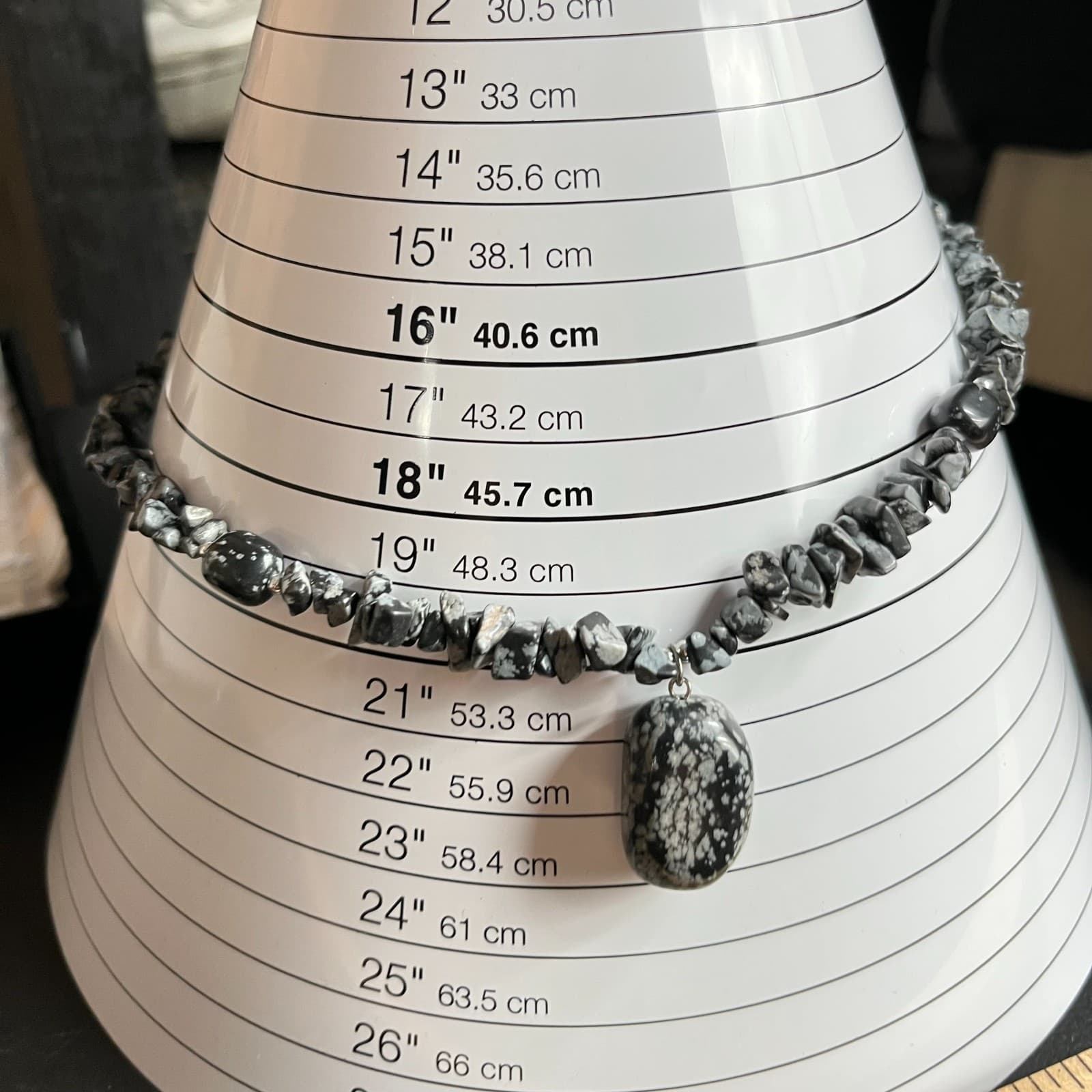Vintage Natural Snowflake Obsidian Chip Bead Necklace Large Center Stone Pendant - Thumbnail 7
