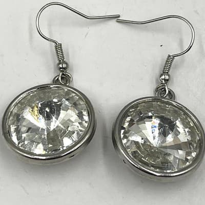 VTG Crystal Jewelry Set: Large Teardrop Faceted Pendant & Round Drop Earrings - Thumbnail 3