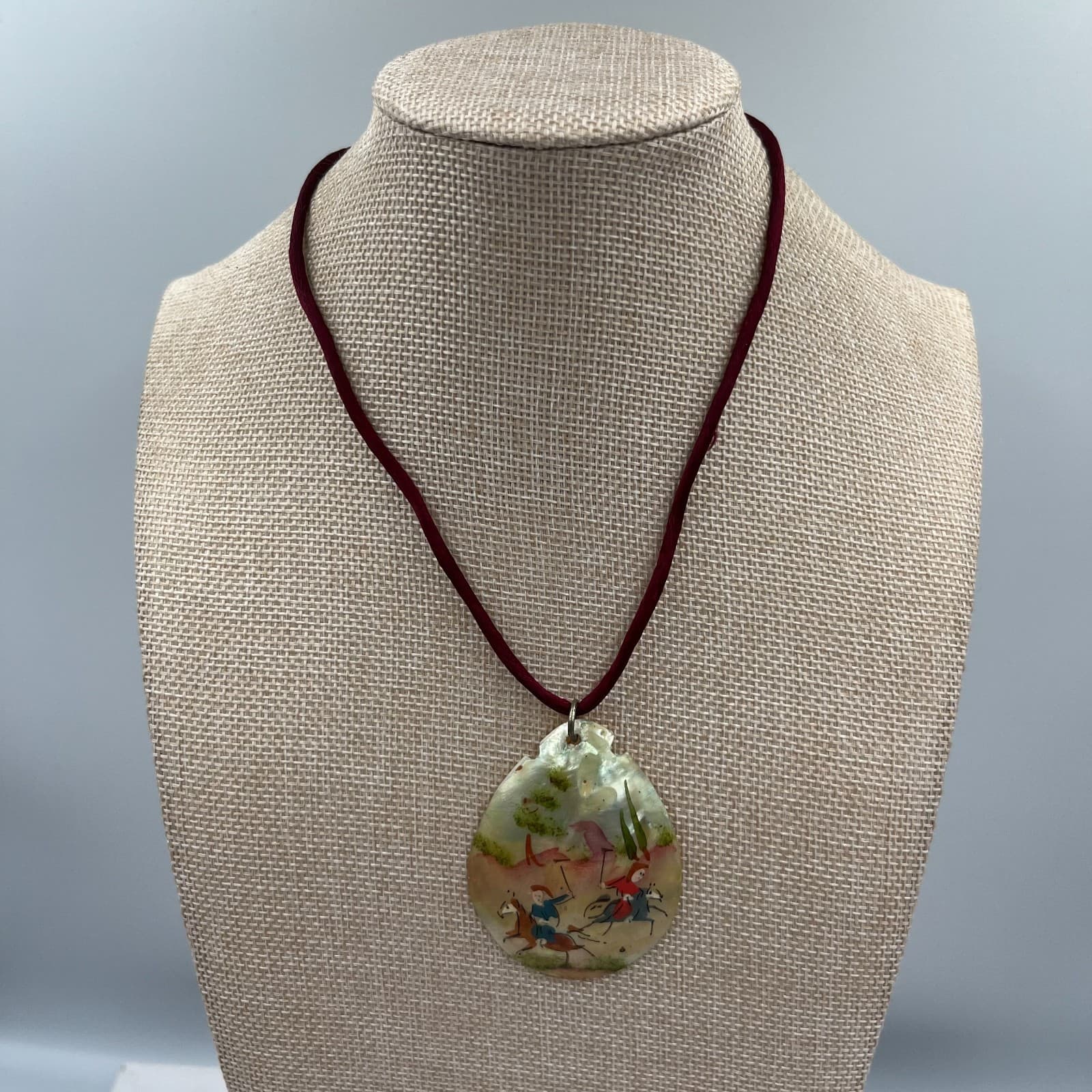 VTG Hand-Painted Mother-Of-Pearl Polo Match Persian Storyteller Pendant Necklace