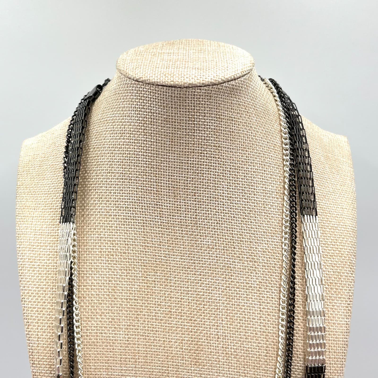 VTG NWT Layered Mesh & Curb Chain Long Layering Necklace Gunmetal Silver Tone - Thumbnail 2
