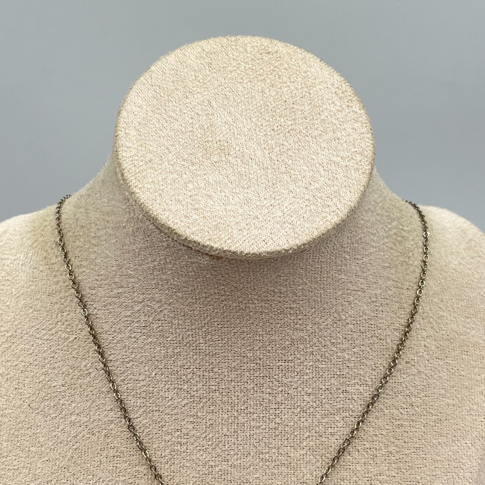 Modern Silver Tone Interlocking Double Oval Link Necklace Minimalist Chain - Thumbnail 4