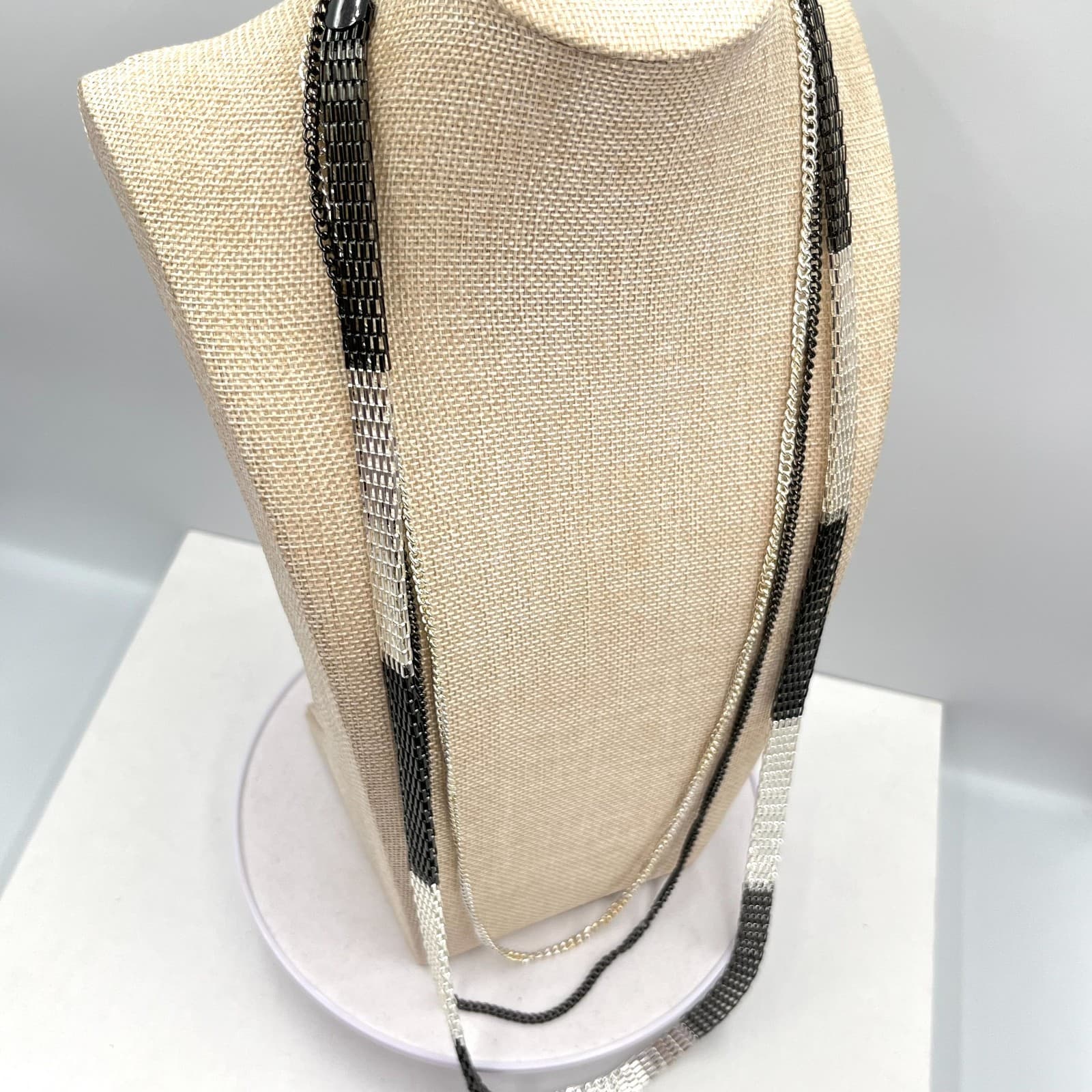 VTG NWT Layered Mesh & Curb Chain Long Layering Necklace Gunmetal Silver Tone - Thumbnail 4