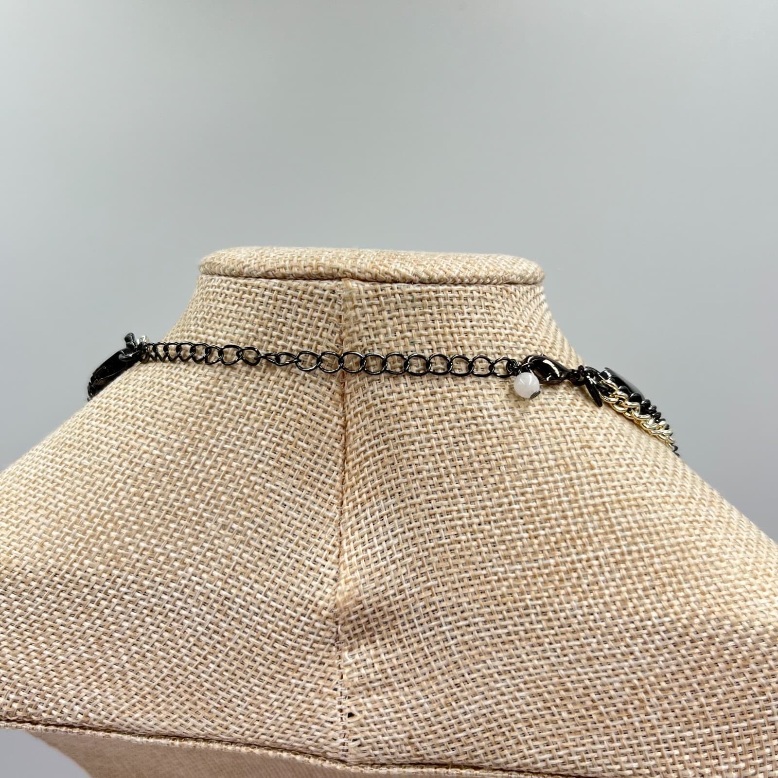 VTG NWT Layered Mesh & Curb Chain Long Layering Necklace Gunmetal Silver Tone - Thumbnail 5