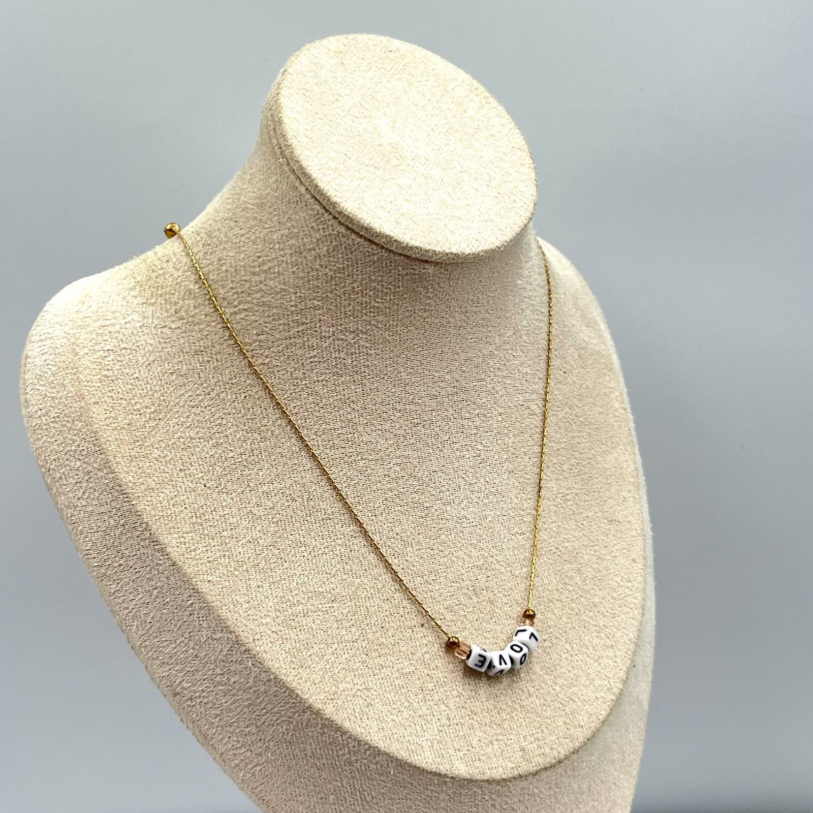 VTG Y2K Aesthetic Gold Tone LOVE Letter Bead Necklace Pink Crystal Accents Retro - Thumbnail 4