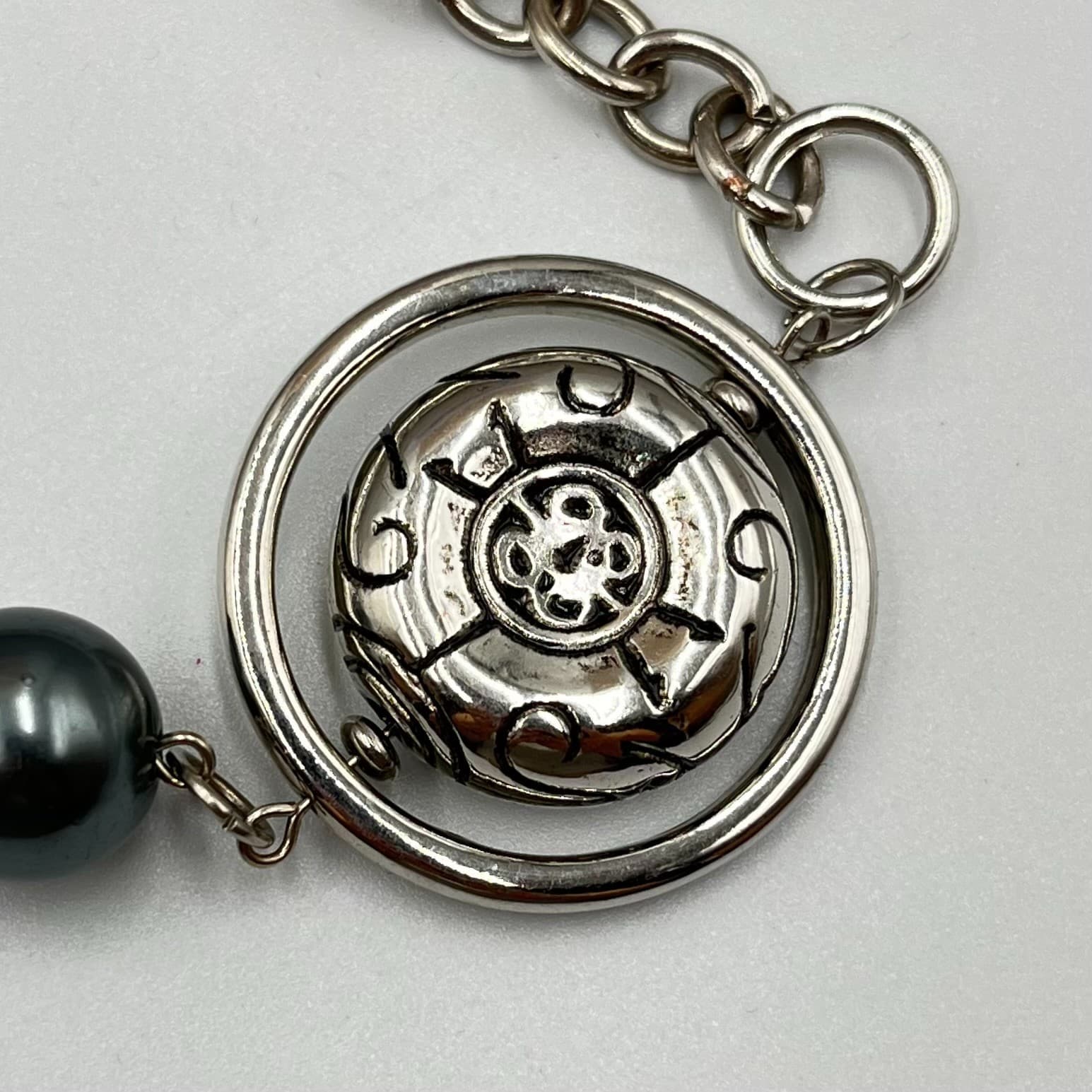 Vintage Greek Key Medallion Multi-Strand Necklace Faux Pearl Silver Tone Retro - Thumbnail 2