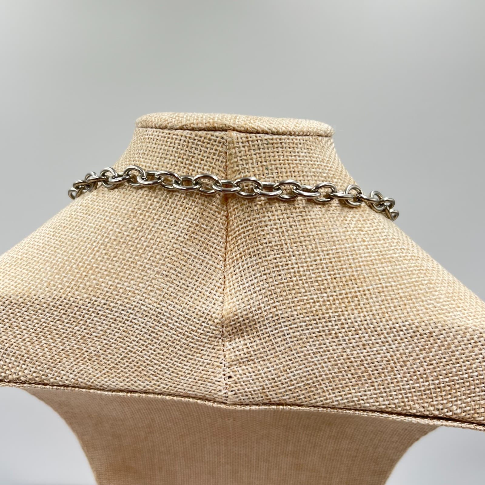 Vintage Greek Key Medallion Multi-Strand Necklace Faux Pearl Silver Tone Retro - Thumbnail 10