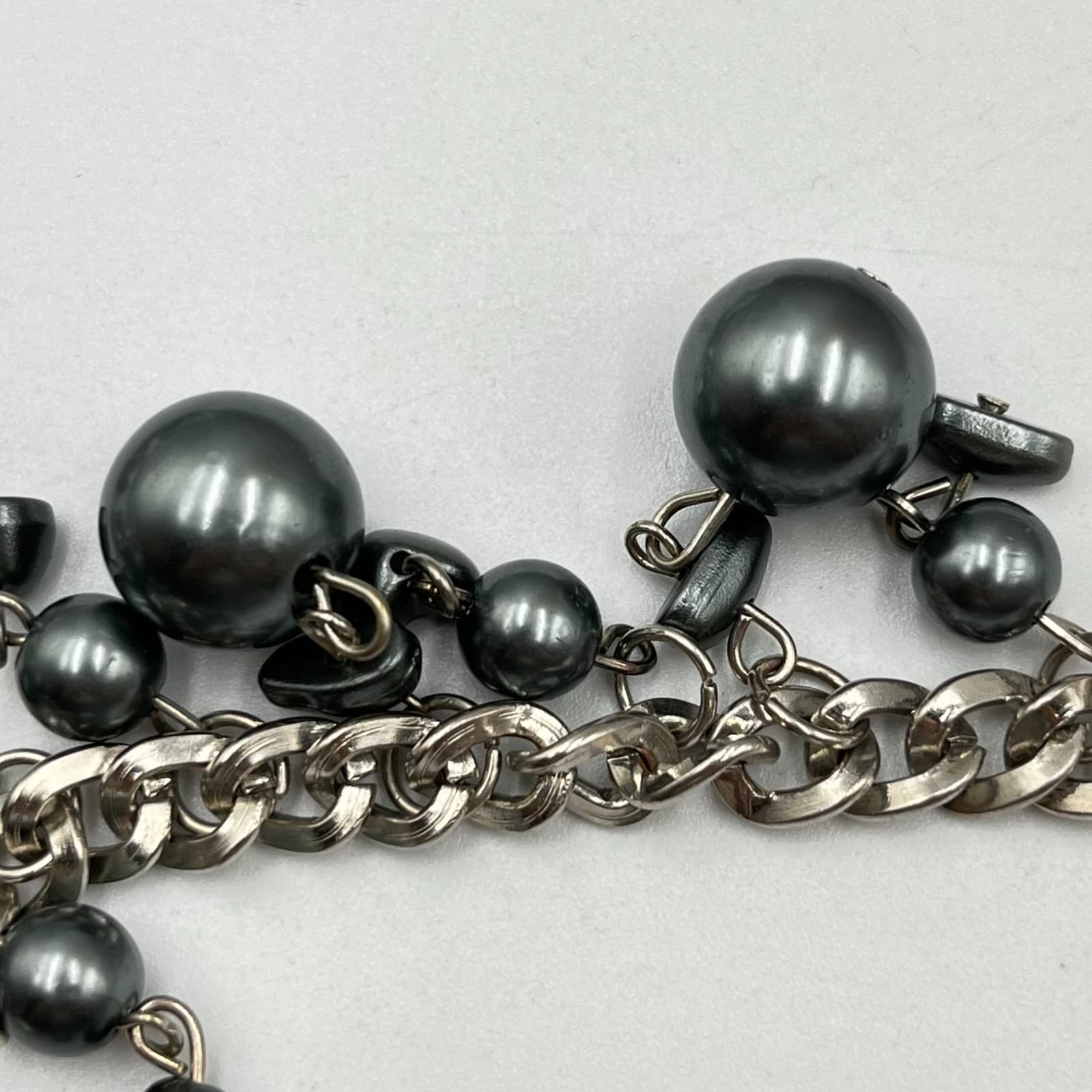 Vintage Greek Key Medallion Multi-Strand Necklace Faux Pearl Silver Tone Retro - Thumbnail 3