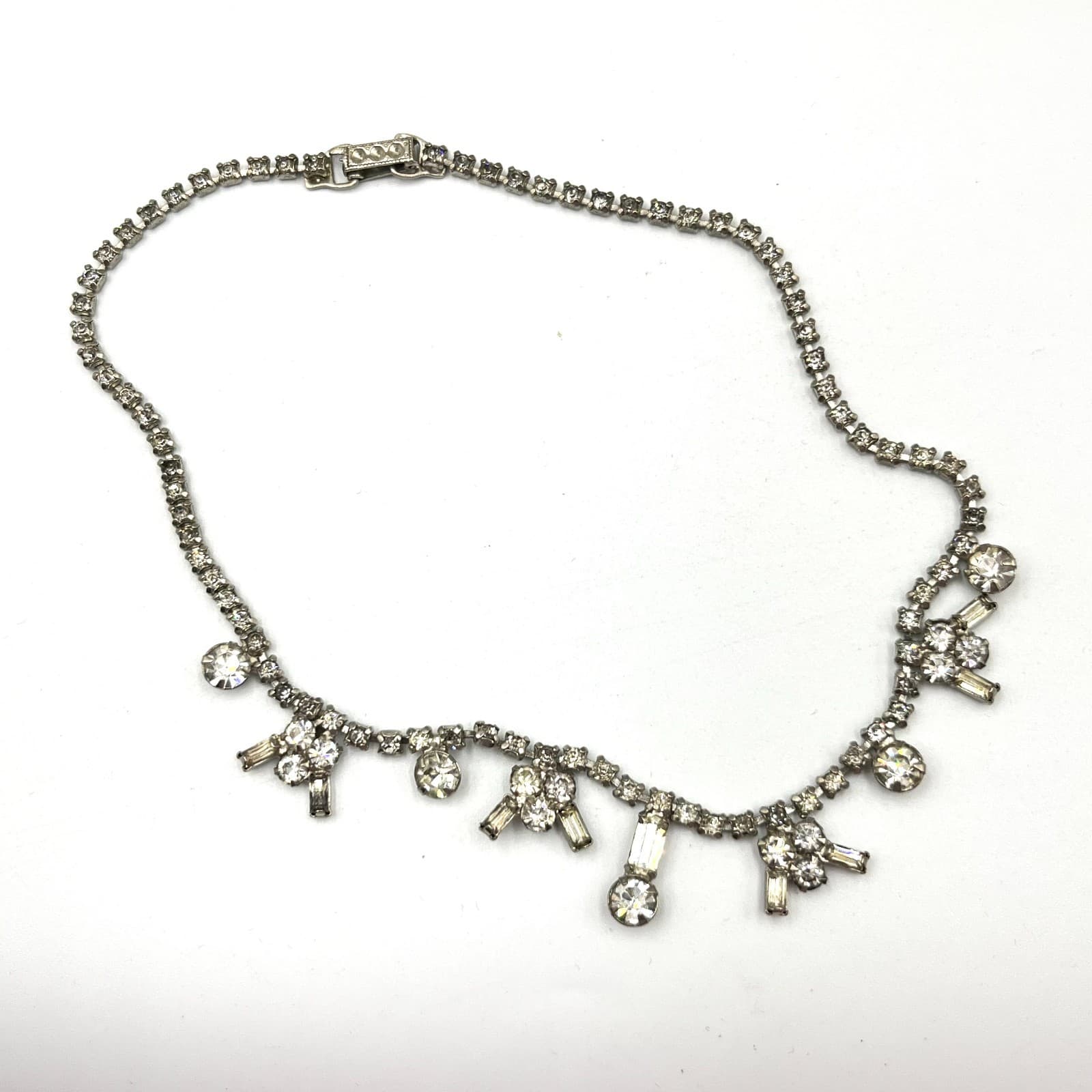 Vintage Mid-Century Crystal Fringe Choker Necklace Silver Tone Art Deco Style - Thumbnail 2