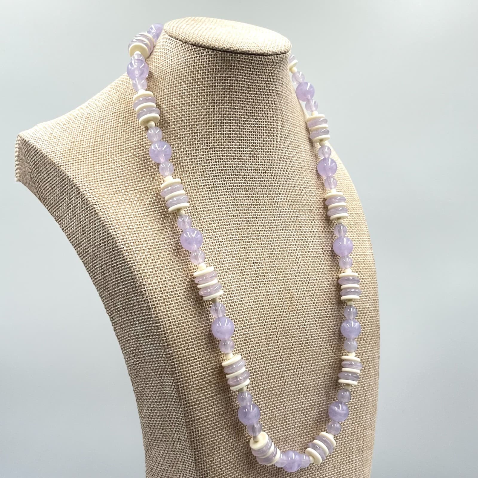 Vintage Retro Lavender Purple Glass & Cream Resin Beaded Strand Necklace 24" - Thumbnail 6