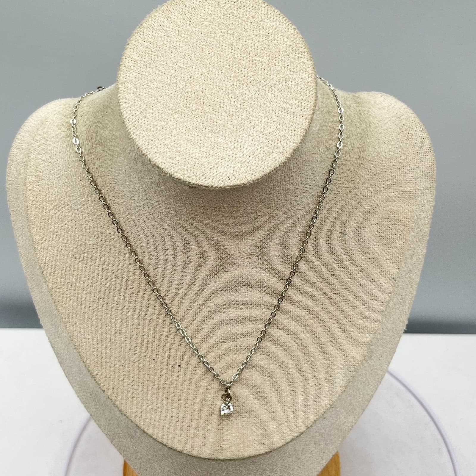 VTG Icing Silver Tone Solitaire Necklace Clear Rhinestone Dainty Minimalist Y2K - Thumbnail 8
