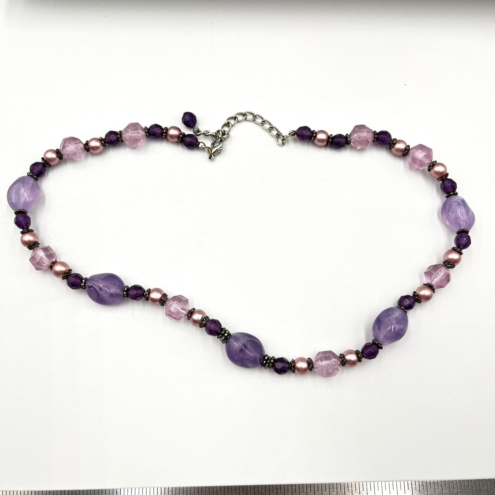 Vintage Y2K Purple Acrylic Bead & Faux Pearl Statement Necklace Retro Boho - Thumbnail 2