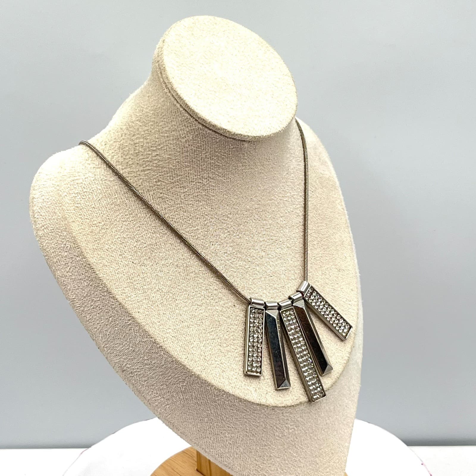 VTG Modernist Geometric Silver Tone Bar Fringe Necklace Rhinestone Accents Y2K - Thumbnail 5