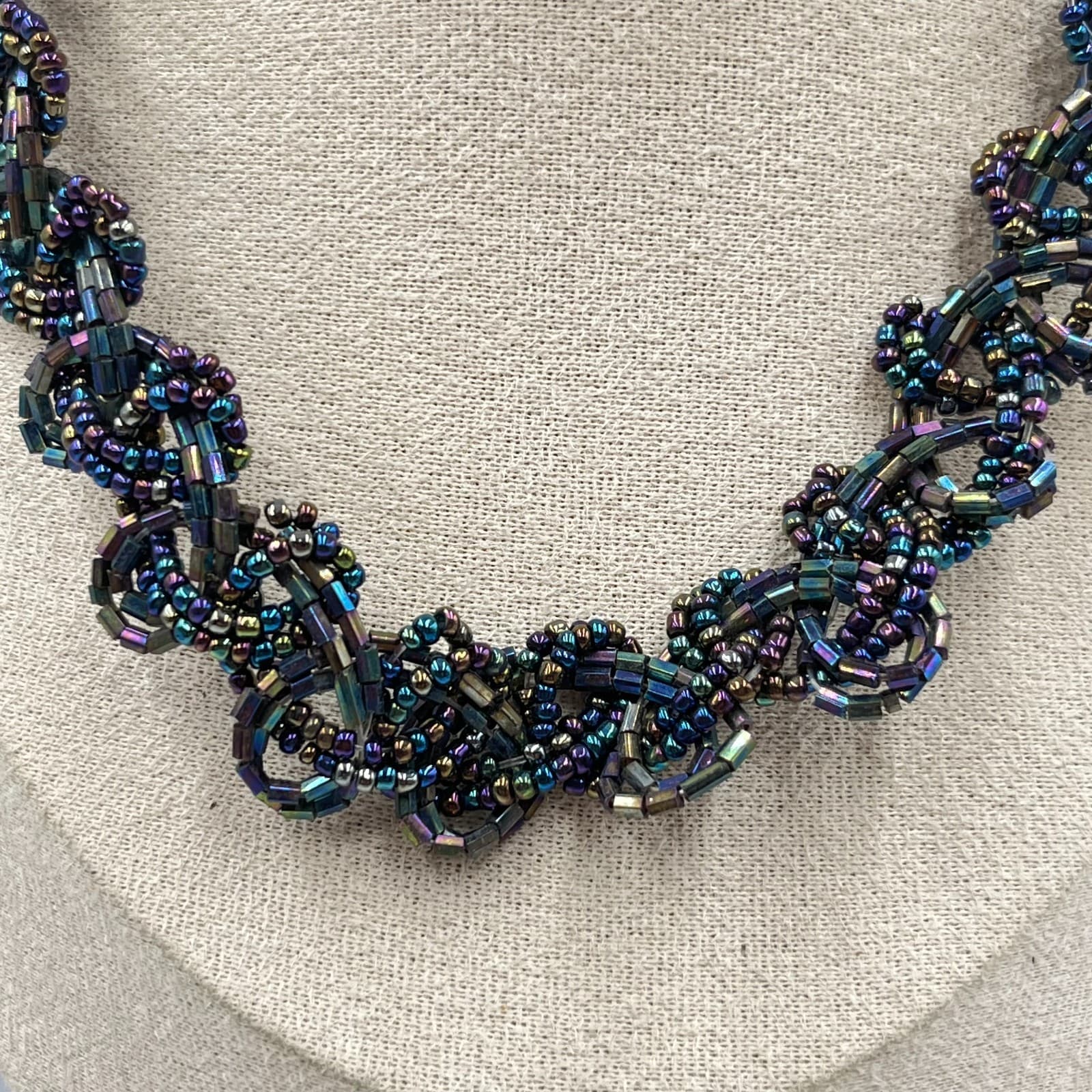 Vintage Iridescent Oil Slick Seed Bead Woven Statement Necklace Retro Boho - Thumbnail 4