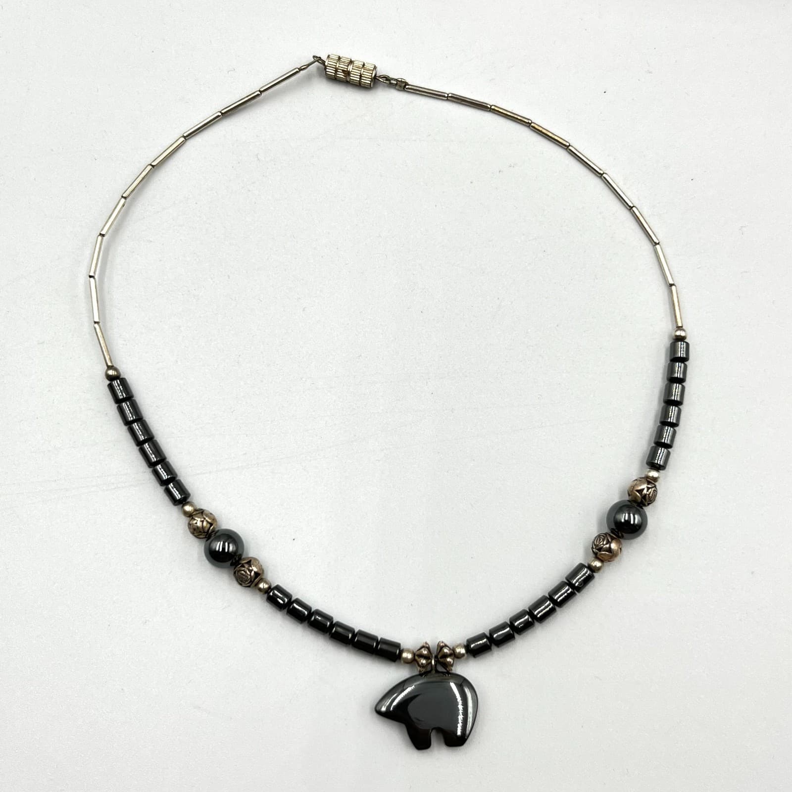 Vintage Southwestern Hematite Bear Fetish Necklace Black Stone Bead Retro - Thumbnail 2
