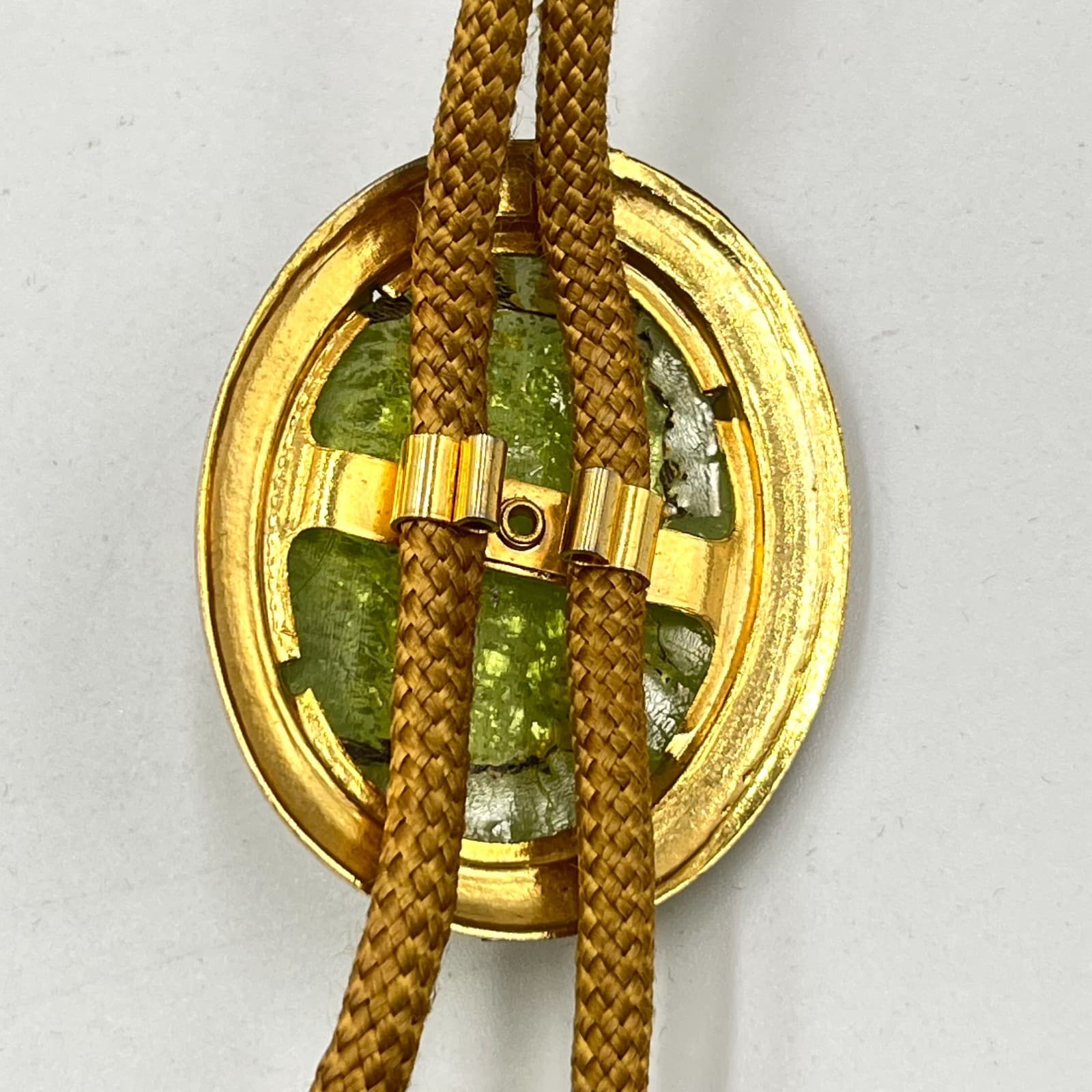 Vintage Western Gold Tone Green Crushed Foil Glass Bolo Tie Retro Cowboy Boho - Thumbnail 3